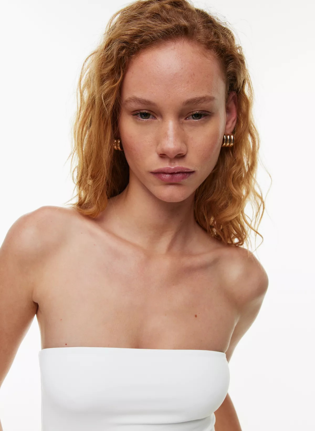 NEW CONTOUR TUBE TOP | Aritzia