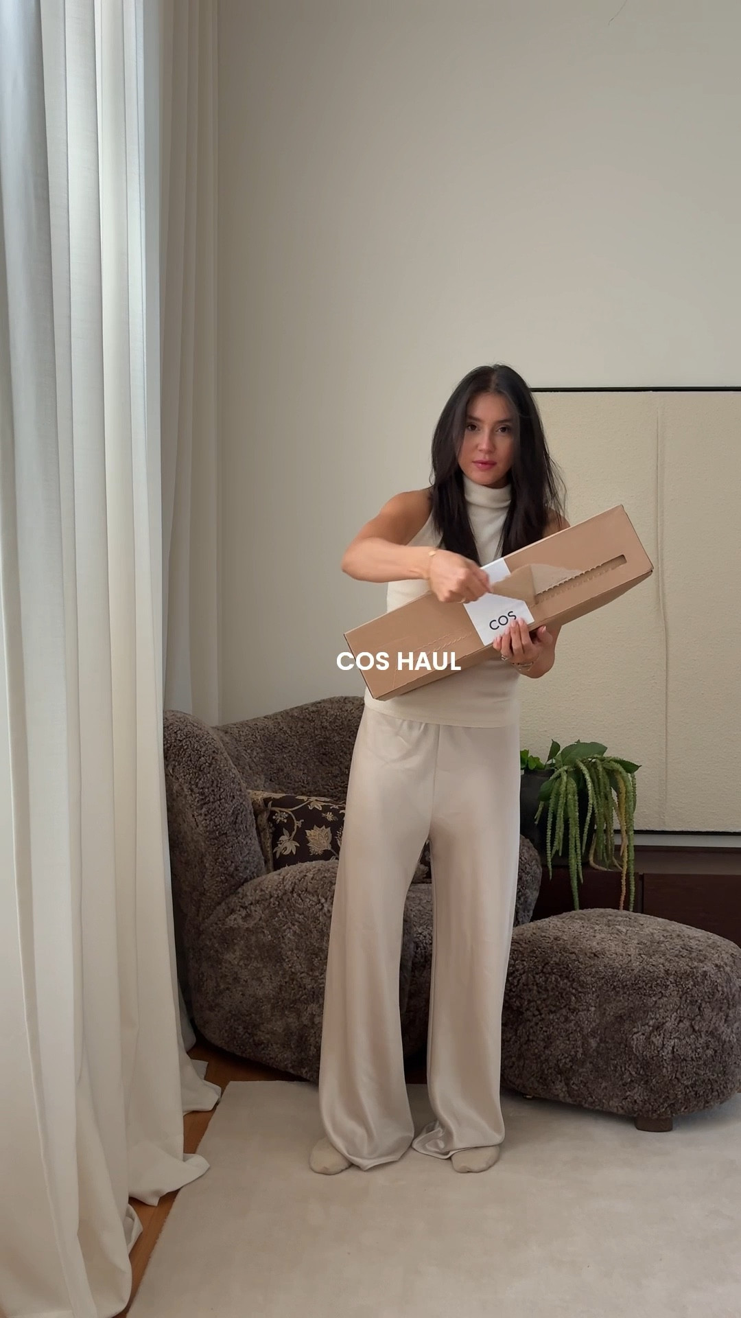 COS >>

#LTKeurope #LTKdeutschland