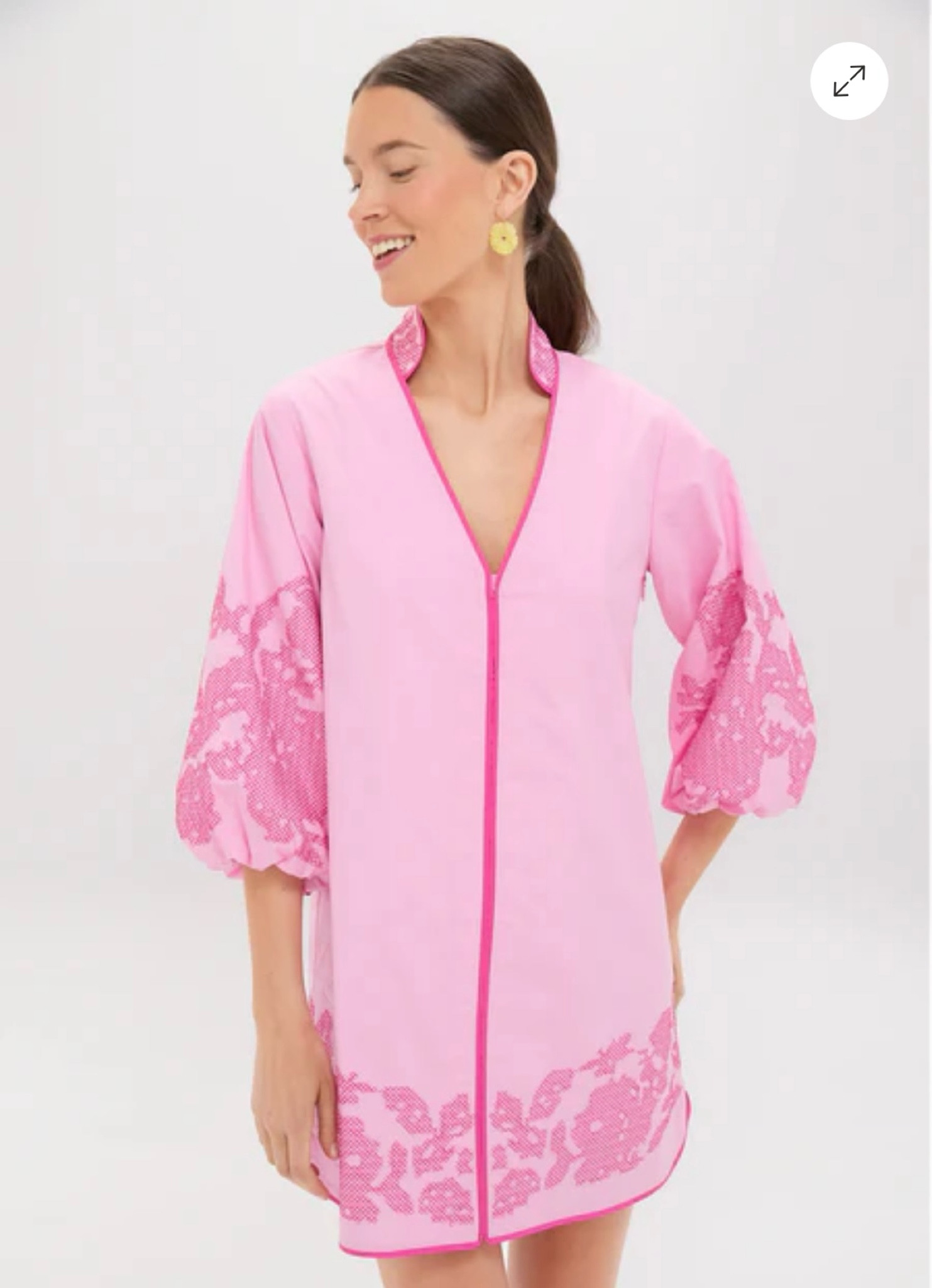 Bought this cutesy from Tuckernuck for summer. Wore while I was in Florida this past weekend. So cute and comfortable I will absolutely be wearing on repeat. Prepare to be sick of me.

Dress summer spring break outfit vacation looks trips dresses pink tnuck Tuckernuck casual beach spring Easter 

#LTKSeasonal #LTKStyleTip