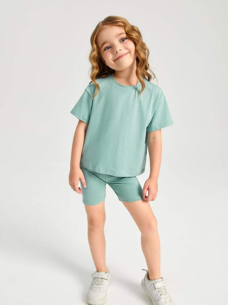 SHEIN BASICS Toddler Girls Drop Shoulder Top & Biker Shorts Set | SHEIN