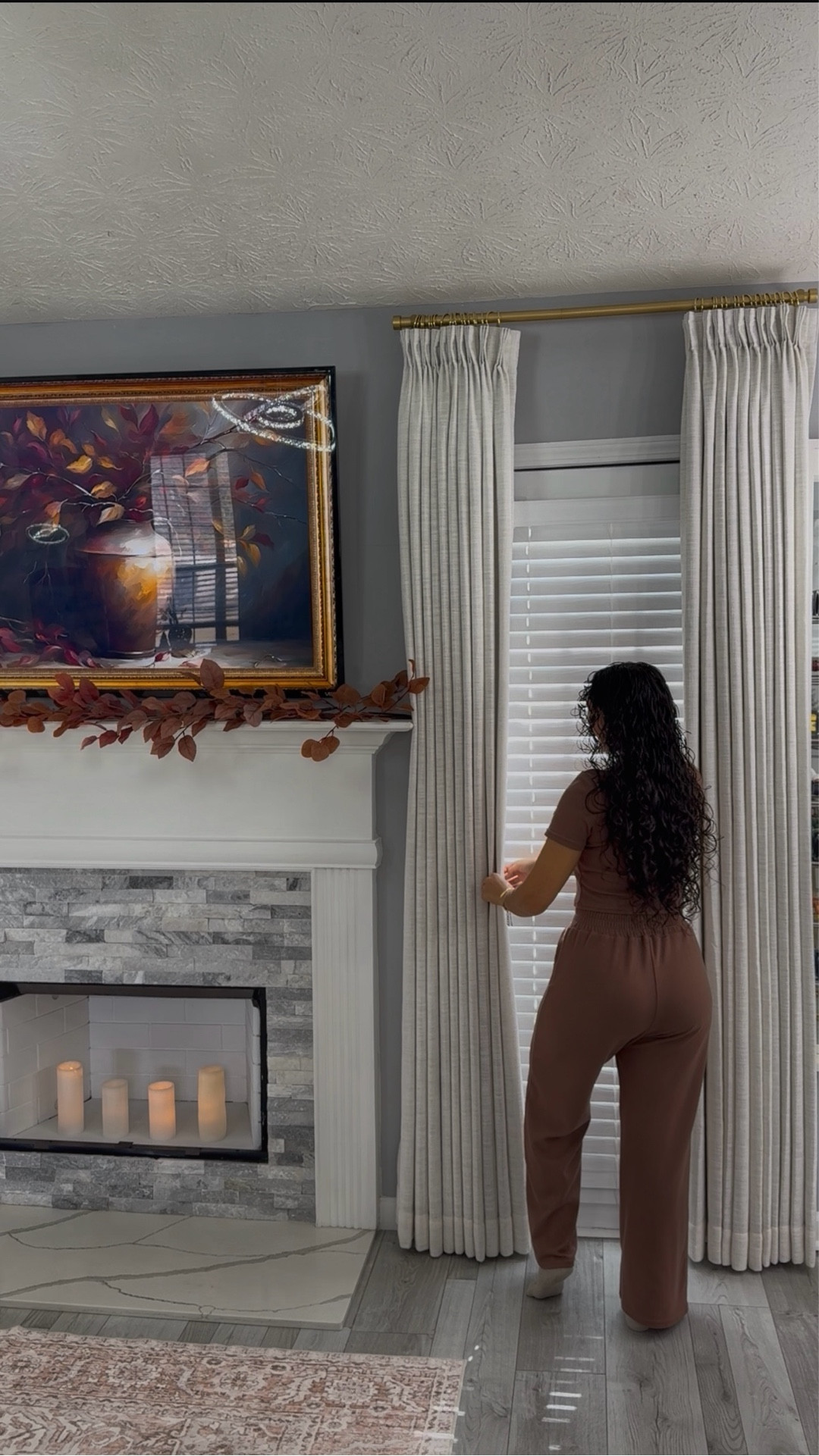 Las cortinas más bonitas hacen lucir mi sala más acogedora @twopages 
Coupon code: LAURAARELLANO

https://twopagescurtains.com/qmlfoolg

#twopageshome #twopages #curtainstwopages