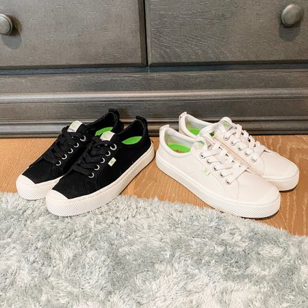 Casual sneakers / black canvas sneakers / off white tennis shoes / sneakers for jeans / vacation outfit / spring fashion

#LTKSeasonal #LTKshoecrush #LTKfindsunder100