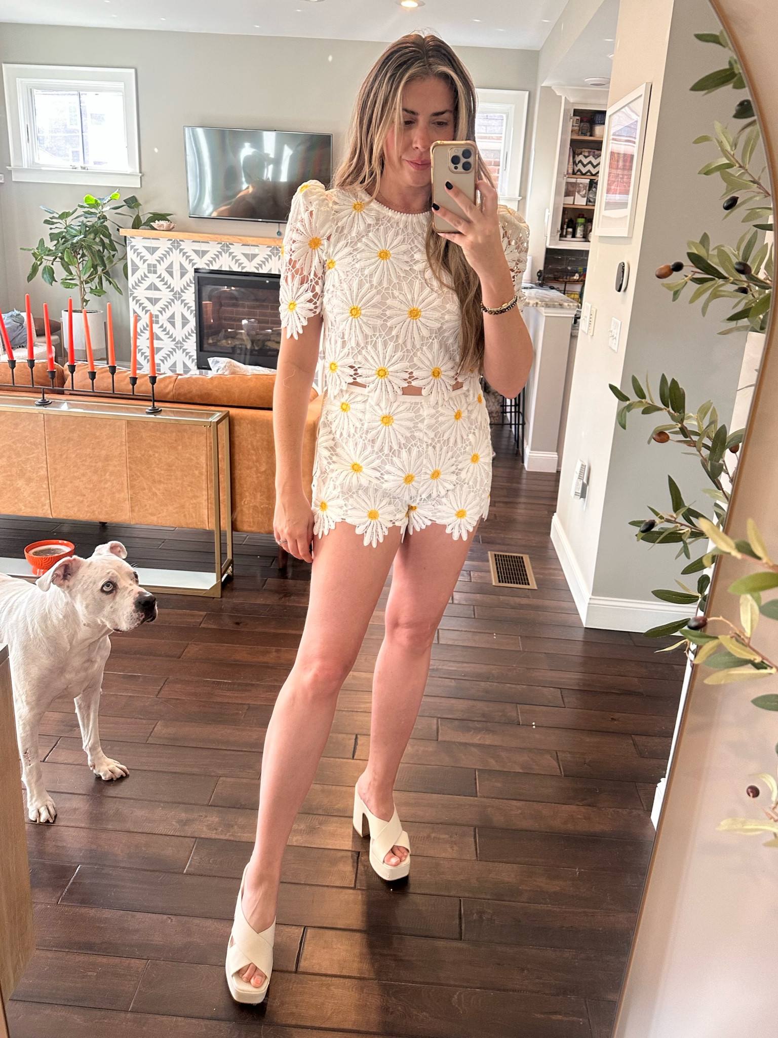 Must have revolve vacation fit! This cutie crochet flower set is on sale 30% off 🌼✌🏼

#LTKtravel #LTKmidsize #LTKsalealert