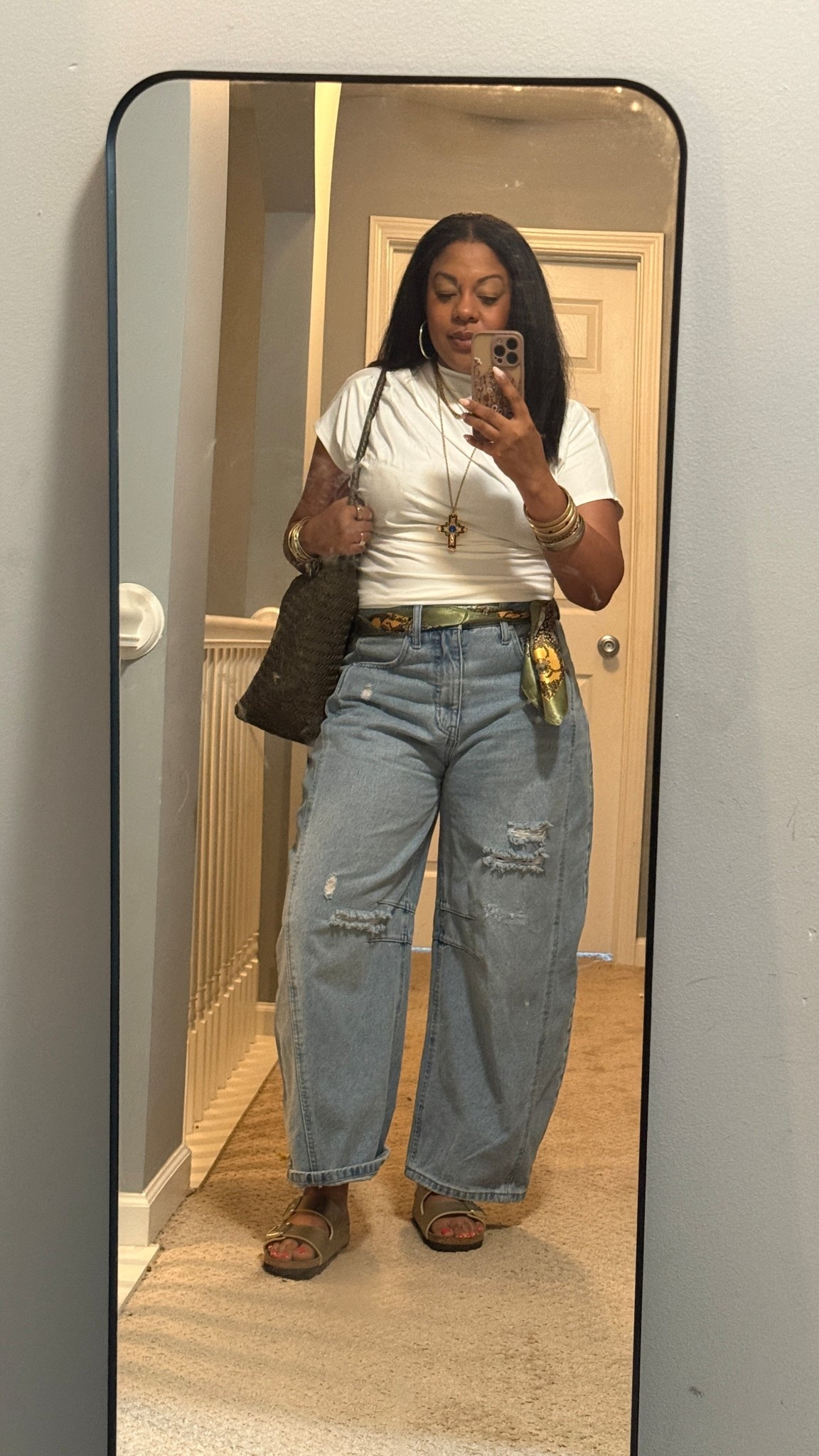 These are absolutely my favorite jeans! 

#LTKmomlife #LTKMidsize #LTKOver40