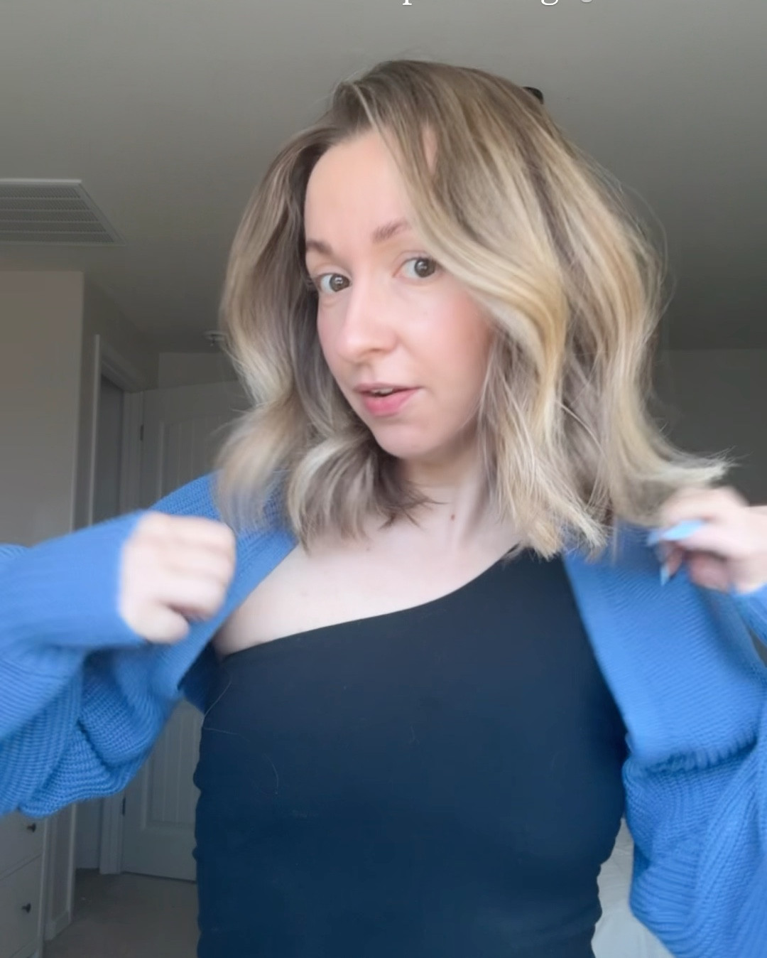 My exact curling wand and hair serum I use to get soft waves for the long bob 🎀

Lob hair
Short hair 
Curl Tutorial 
Amazon beauty 
Bob haircut 

#LTKmorningroutine #LTKBeauty #LTKgrwm