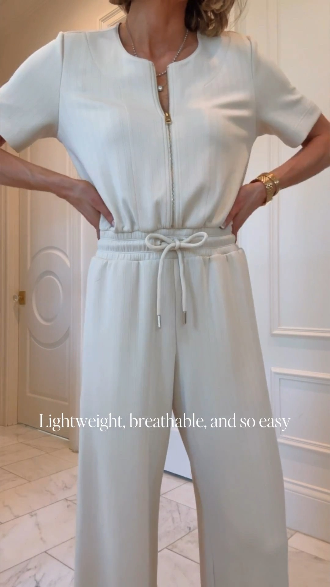 Wait until you feel how soft the fabric is on this jumpsuit and it doesnt wrinkle easy! Im 5'7, wearing a size small and it fits true to size. 

#LTKootd