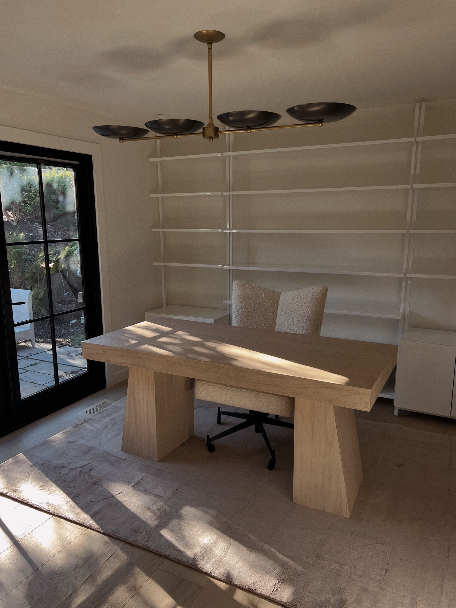 let the home office styling begin! these pieces and this natural light… swoon. 

#LTKhome