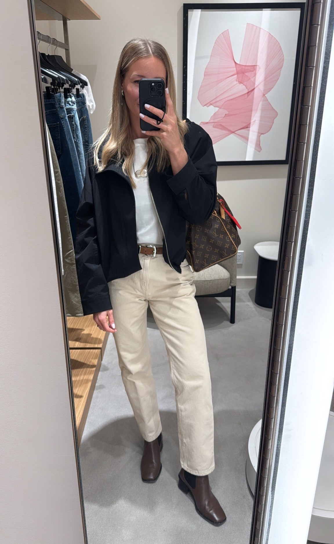 Today’s ootd, simple neutral style with my 40th bday present to myself, the Louis Vuitton Speedy 30 Soft Crafty - jeans have been altered to slim the legs, such a great ecru color, and this Zara anorak is 👌🏼