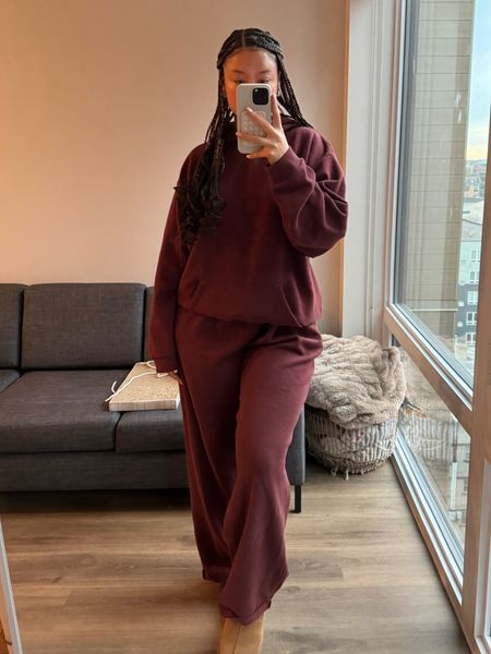 sweat pants size: 2xl and sweatshirt size: xl color: oxblood