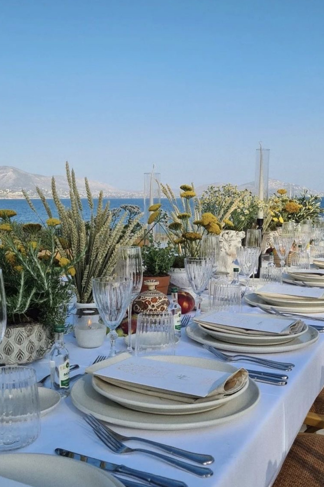 Decor items under $40 that I would buy to curate an East Coast summer wedding aesthetic 

#LTKwedding #LTKSeasonal #LTKparties