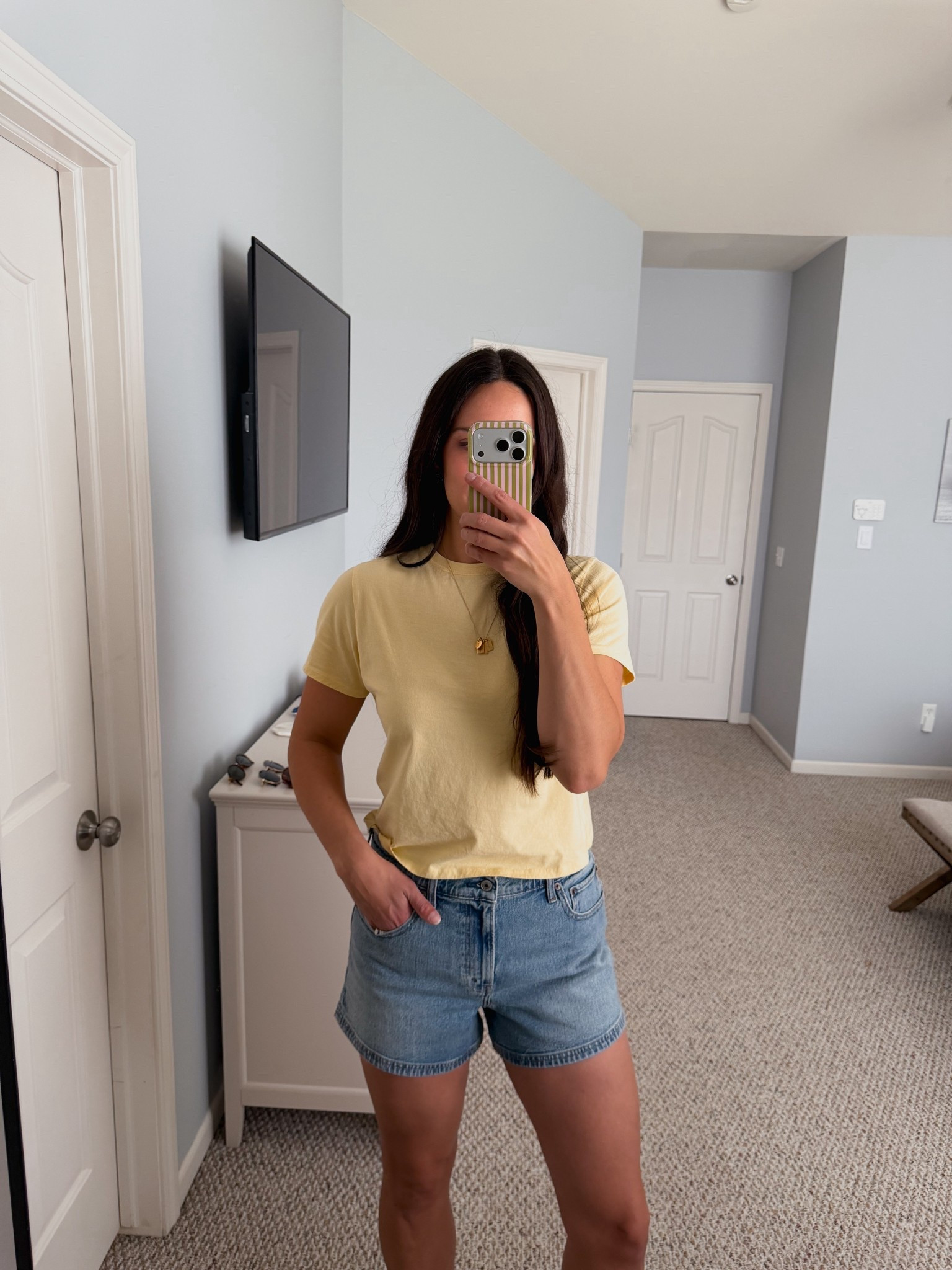 Love the fit of these shorts! I sized up one! 

Abercrombie 
Denim shorts
Spring outfits



#LTKSeasonal #LTKootd #LTKgrwm