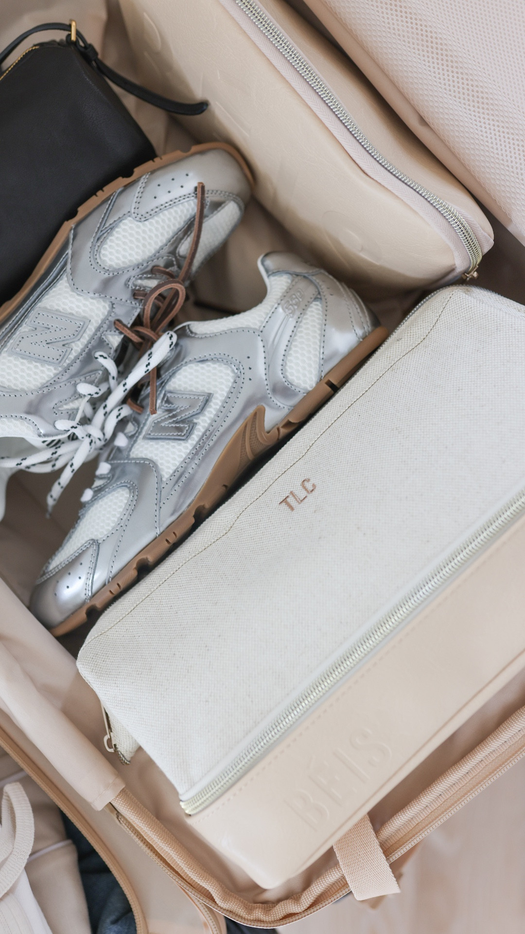 Let’s pack for a trip! 

Packing, packing tips, toiletry bag 

#LTKTravel #LTKWatchNow #LTKFindsUnder100