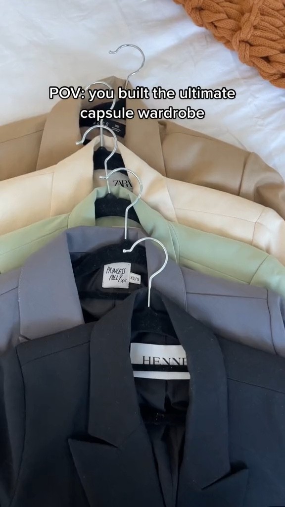 Capsule wardrobe essentials 

#LTKaustralia