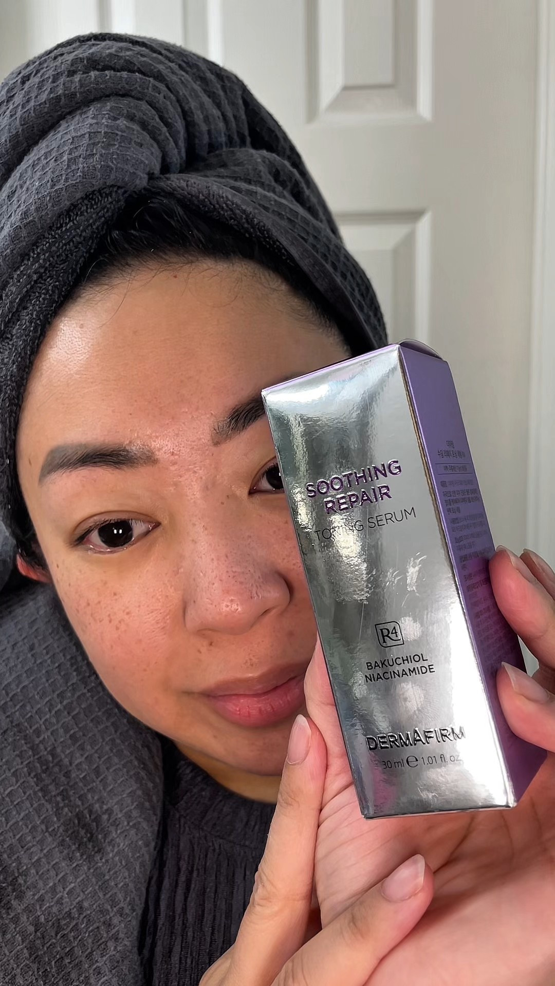 gifted by Dermafirm 
@dermafirm_global

Dark spots caused by blemishes? Try:
💜Soothing Repair Toning Serum - Combined with niacinamide, collagen, peptides and bakuchiol it helps reduce the appearance of breakouts, redness, and dark spots for smoother, clearer-looking skin. Boost collagen levels, calming troubled skin marked by breakouts, red marks and dark spots.

#Dermafirm DarkSpots #Breakouts #ClearSkin #KSkincare #KBeauty #bakuchiol

#LTKBeauty