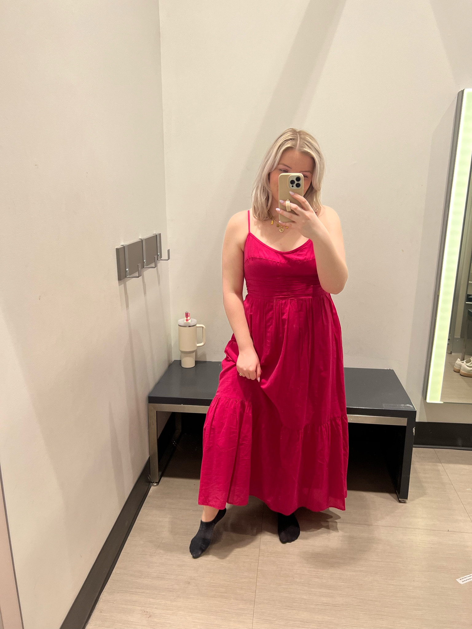 wearing a M. this one comes in so many fun bold colors - i love the green one!