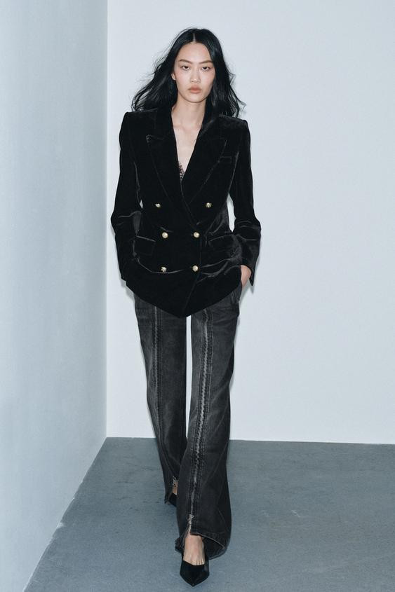 ZW COLLECTION MID-RISE WIDE LEG JEANS WITH ZIPPERS | Zara US