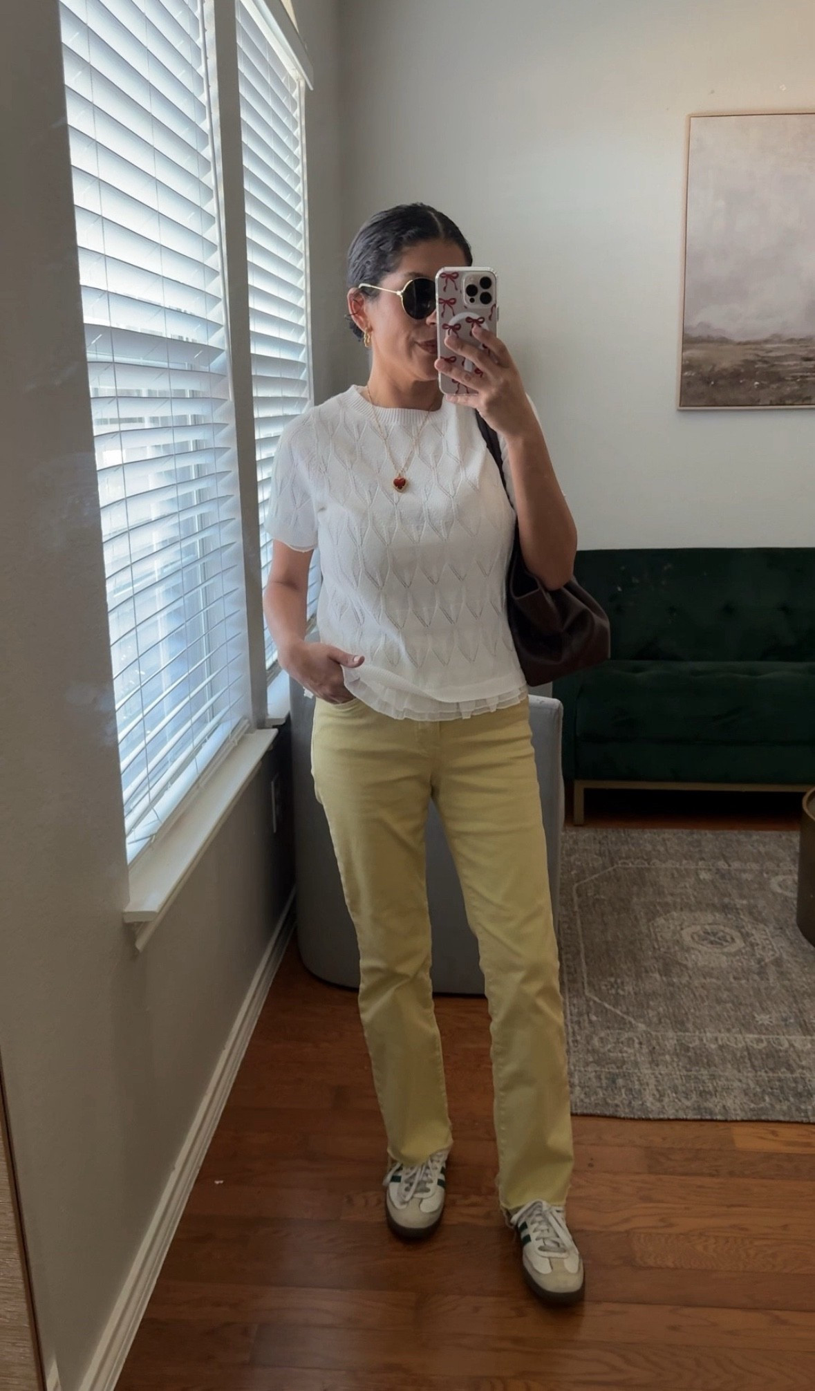 ☀️ Proof that simple can still stand out.
This easy everyday outfit is giving effortless chic. Soft textures, light colors, and comfy sneakers that go with everything.

#adidas #women #outfitts

#LTKSeasonal #LTKShoeCrush #LTKStyleTip