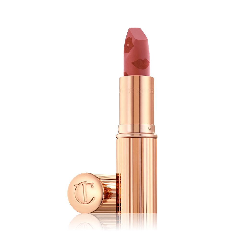 Mrs Kisses – Matte Revolution – Peachy Pink Lipstick | Charlotte Tilbury | Charlotte Tilbury (US)