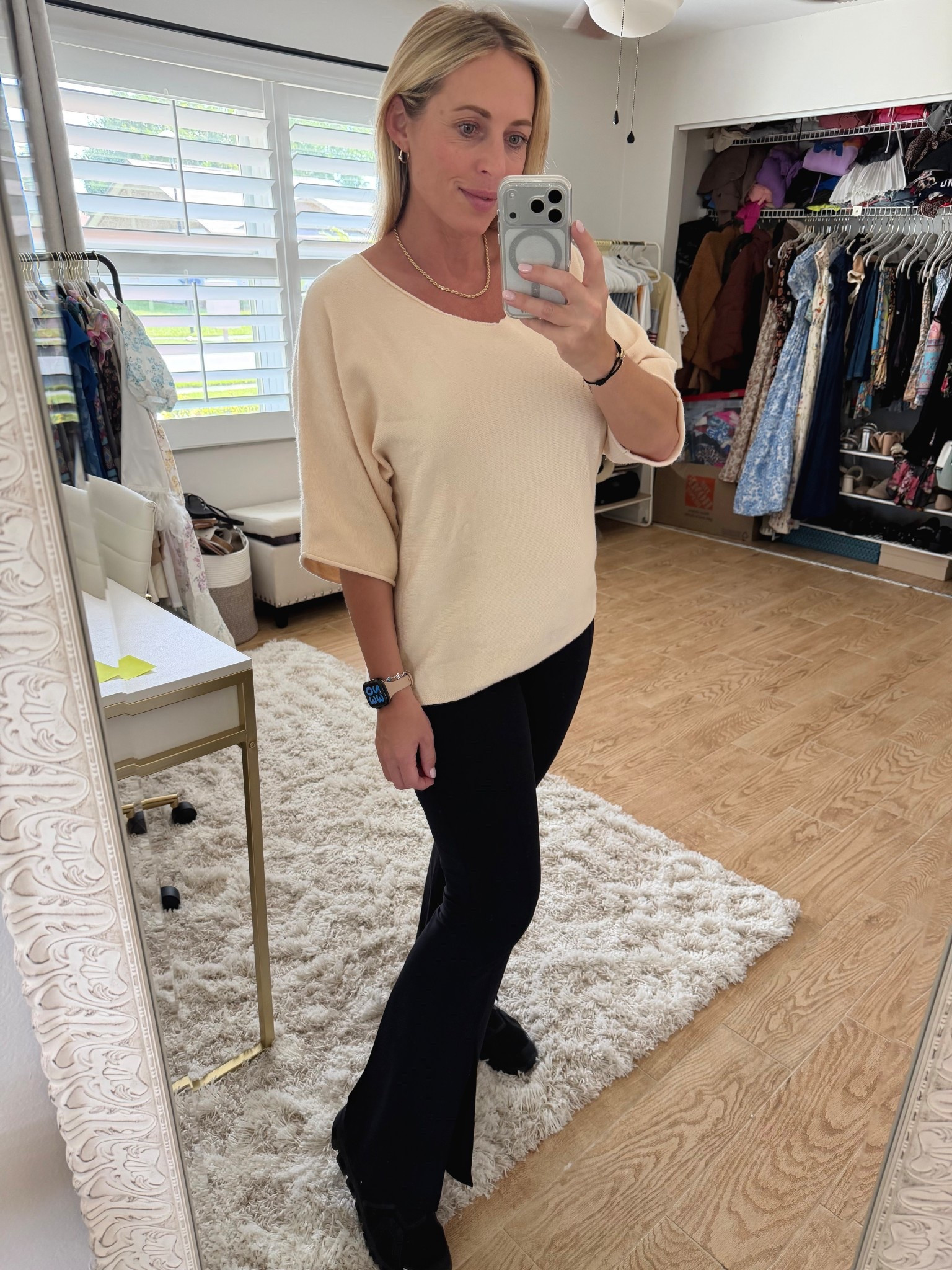 Neutral outfit. Spring outfit. Spring sweater 



#LTKMidsize #LTKootd #LTKSeasonal