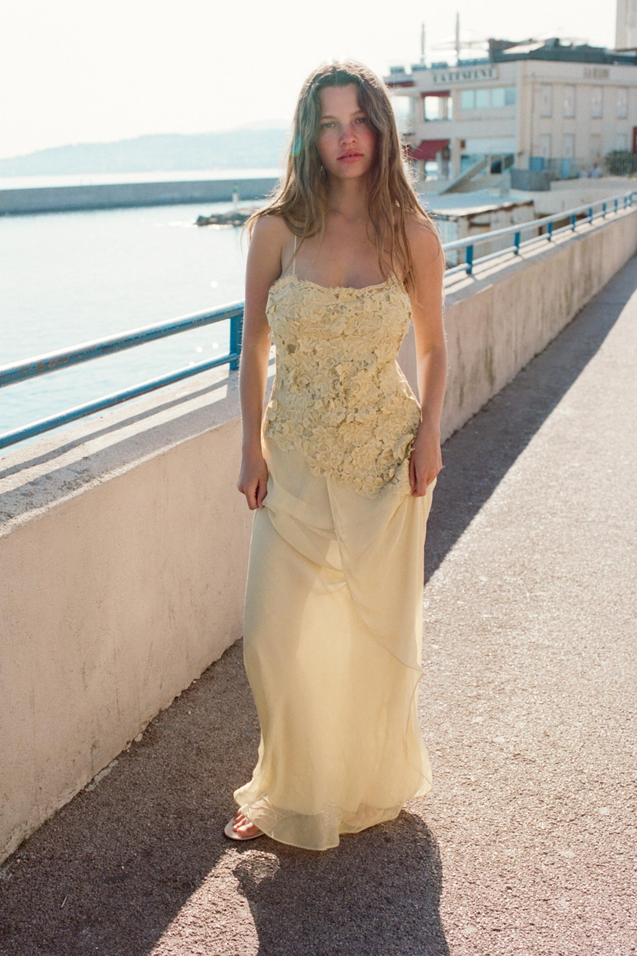 EMBOSSED LACE GEORGETTE DRESS | Zara US
