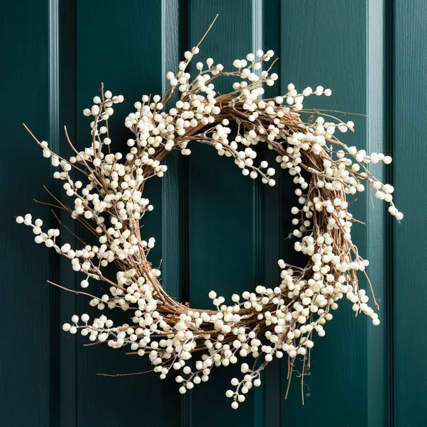 Artificial White Berry Wreath | Dunelm