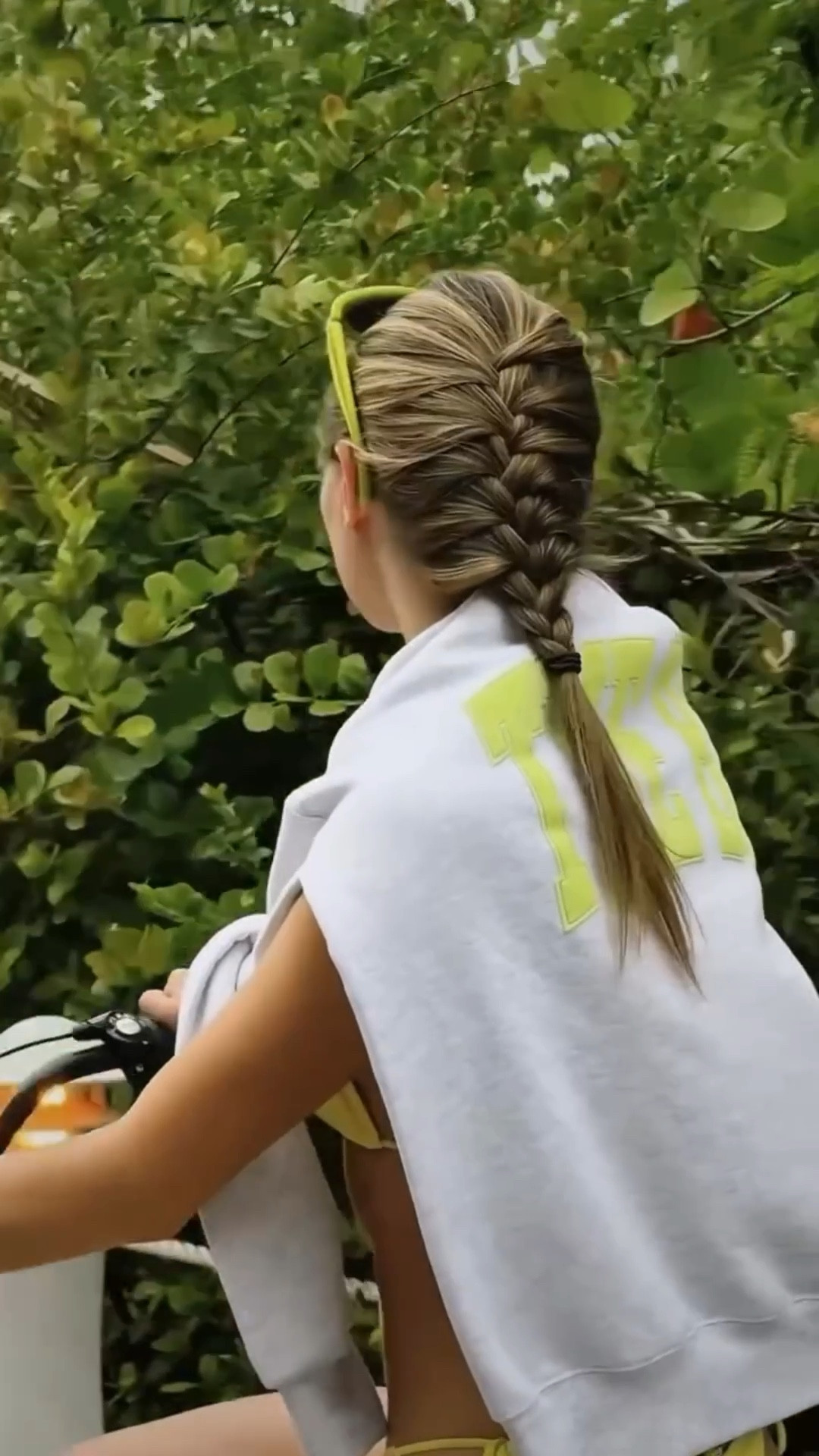 on our way to find the best lime marg 🍋‍🟩 our lemon lime drop is live!

#LTKFindsUnder100 #LTKStyleTip #LTKSeasonal