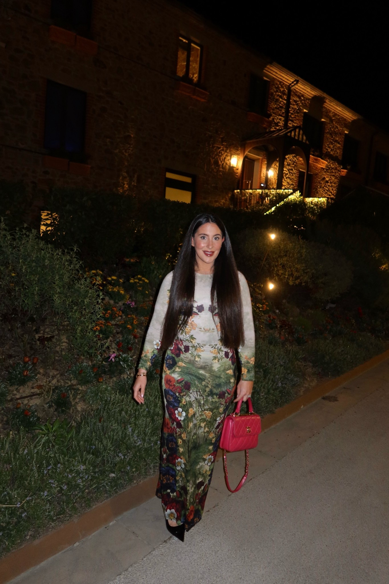 Blending into the blooms ✨🌺

#LTKTravel #LTKootd #LTKMidsize