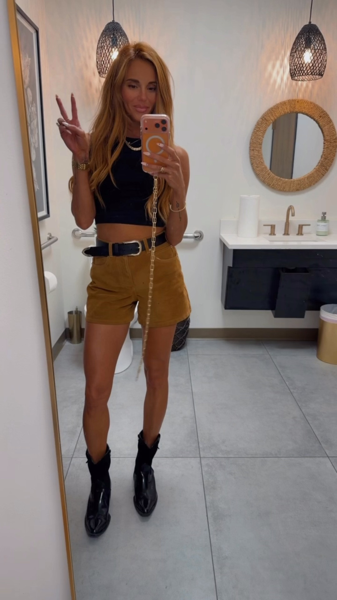 Summer Cowgirl work vibes 🙌🏽

#LTKootd #LTKWorkwear #LTKdayinmylife