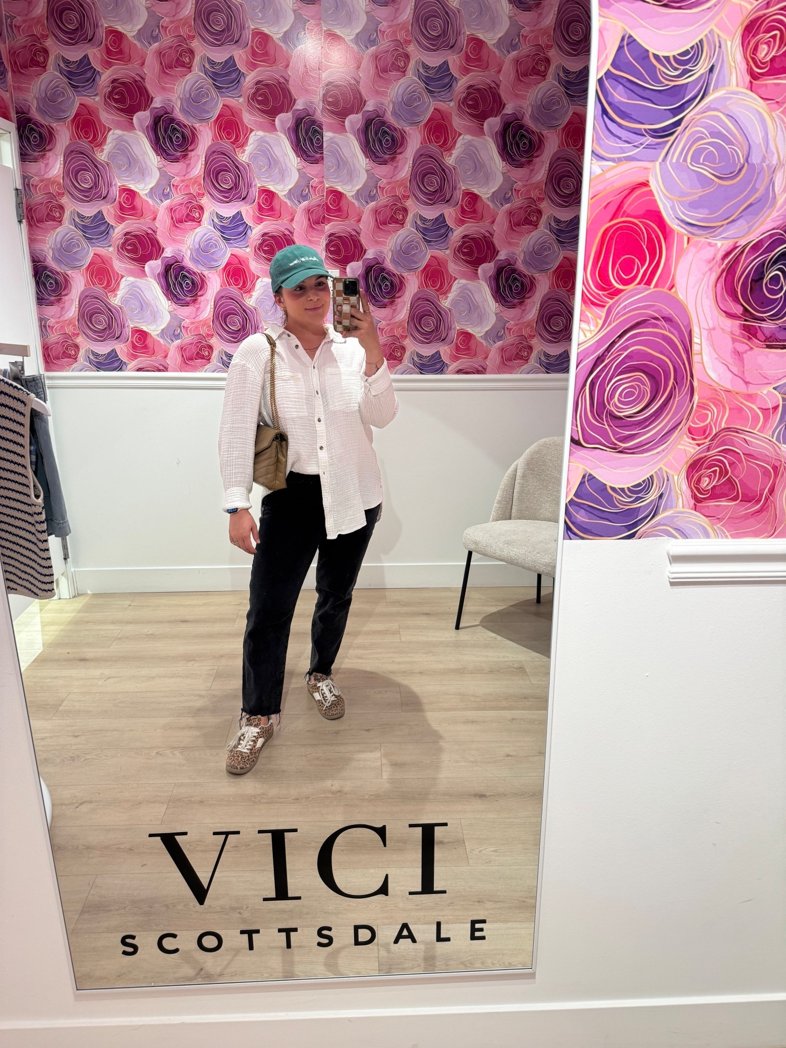 OOTD for shopping in Scottsdale 🫶🏼 this white button down from h&m is my go to! 

#LTKShoeCrush #LTKFindsUnder100