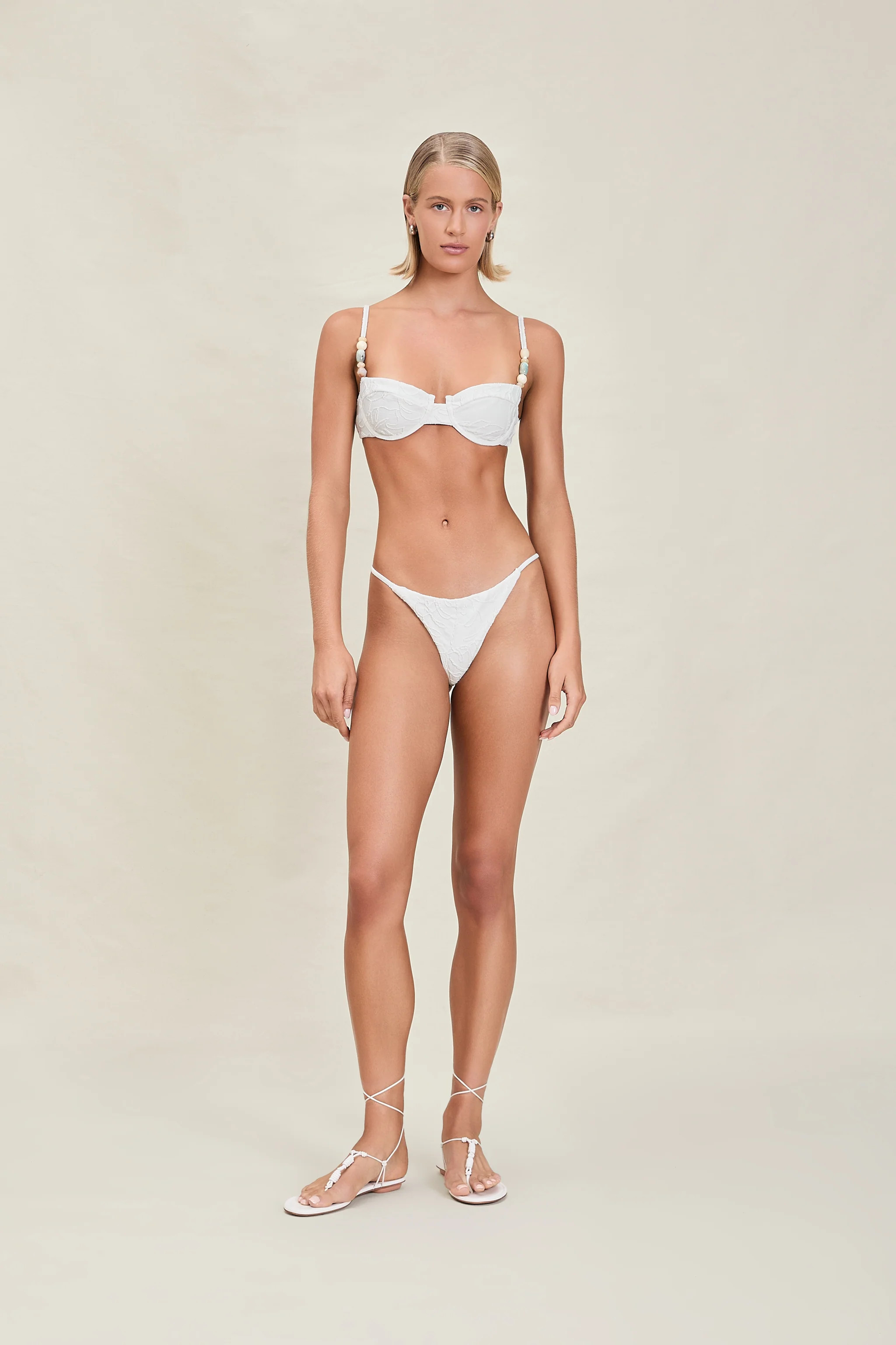 Peyton Bottom | Devon Windsor