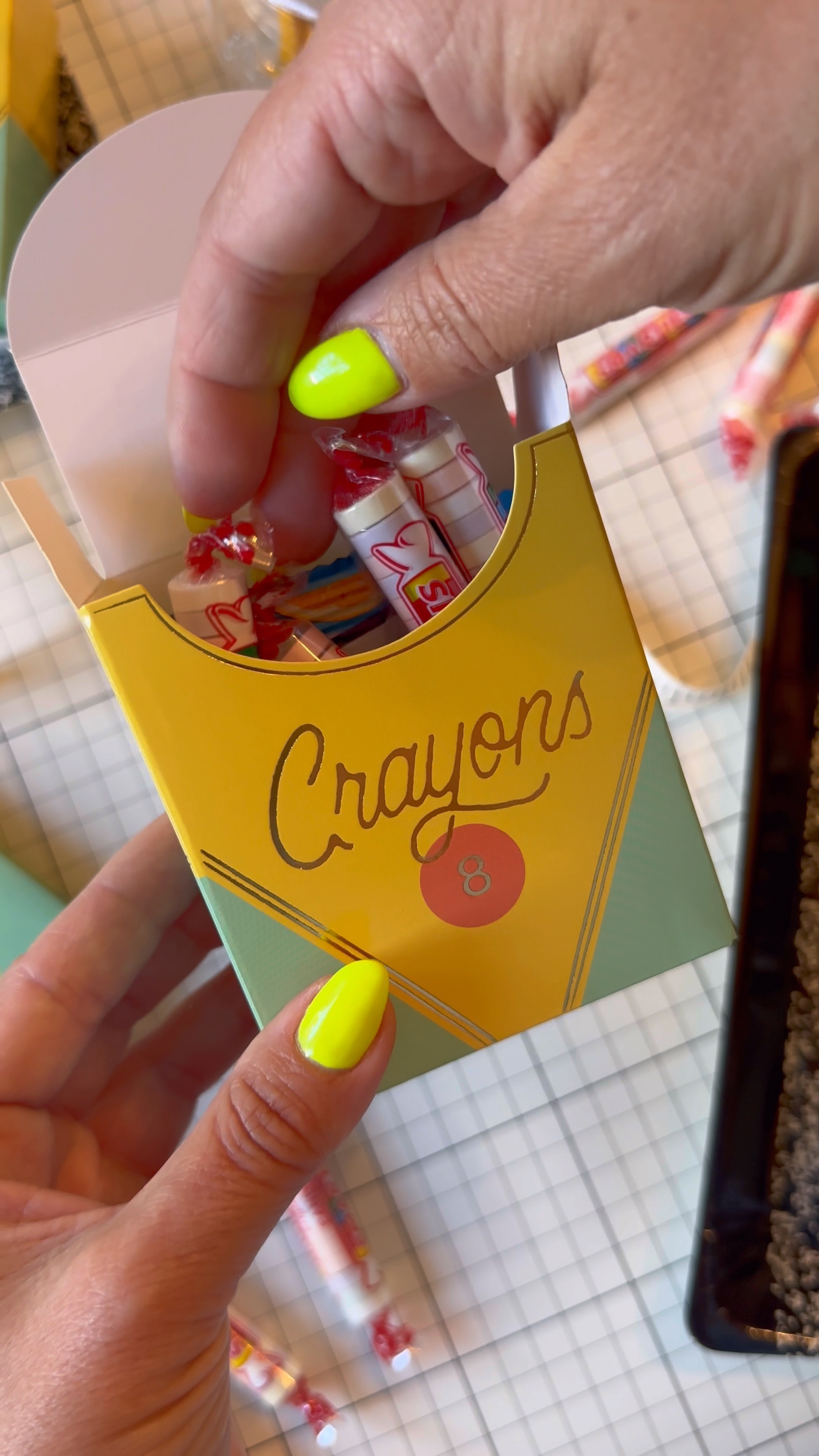Back to School Treat Boxes! 🖍️🍬 @mymindseyeinc sent us these adorable crayon treat boxes and they were too cute not to share with friends! These boxes would make adorable classroom gifts anytime of year, don’t you think? 

#LTKBacktoSchool #LTKSeasonal #LTKVideo