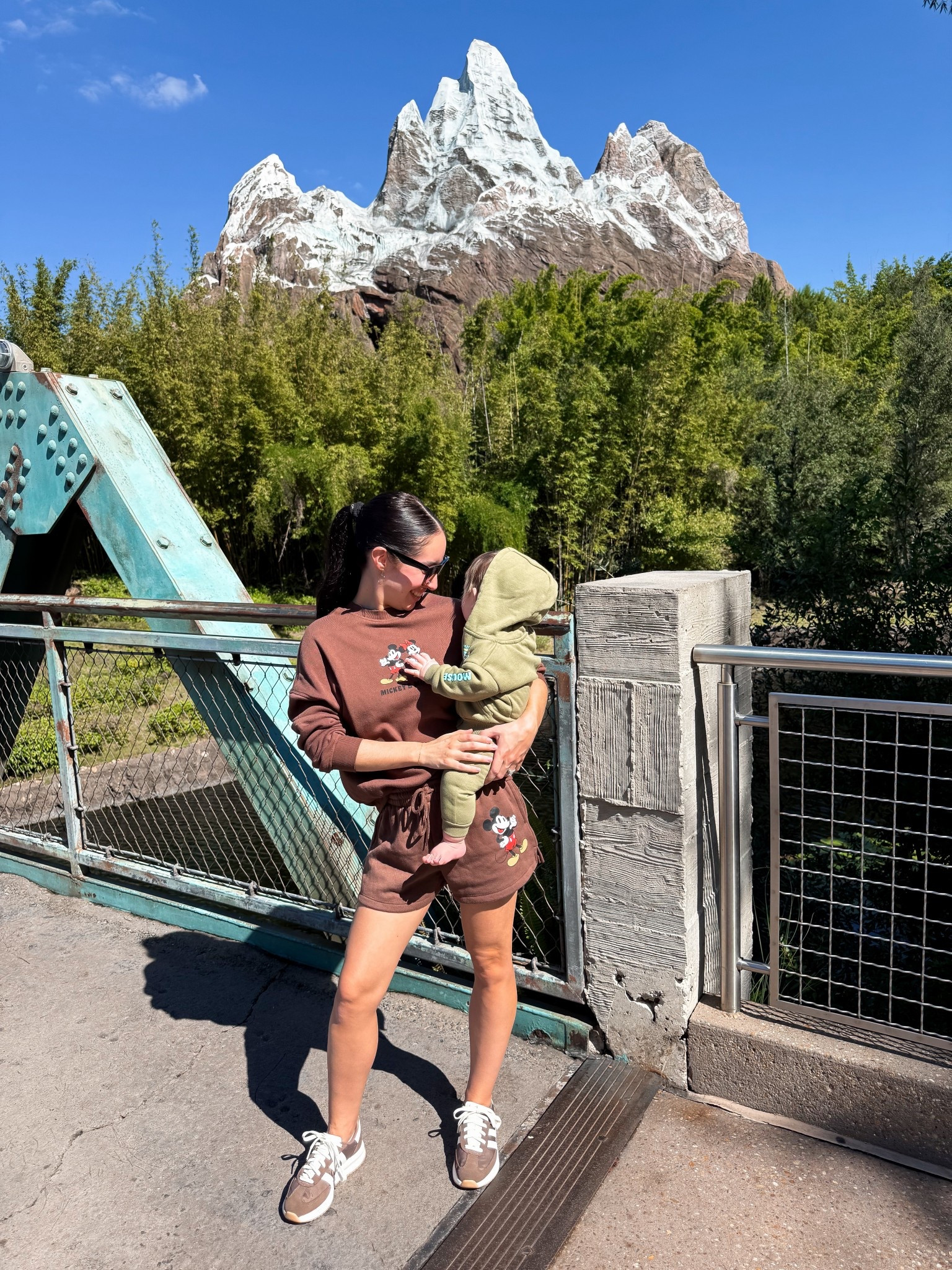 Animal Kingdom OOTD

#LTKActive #LTKFindsUnder50 #LTKPetite