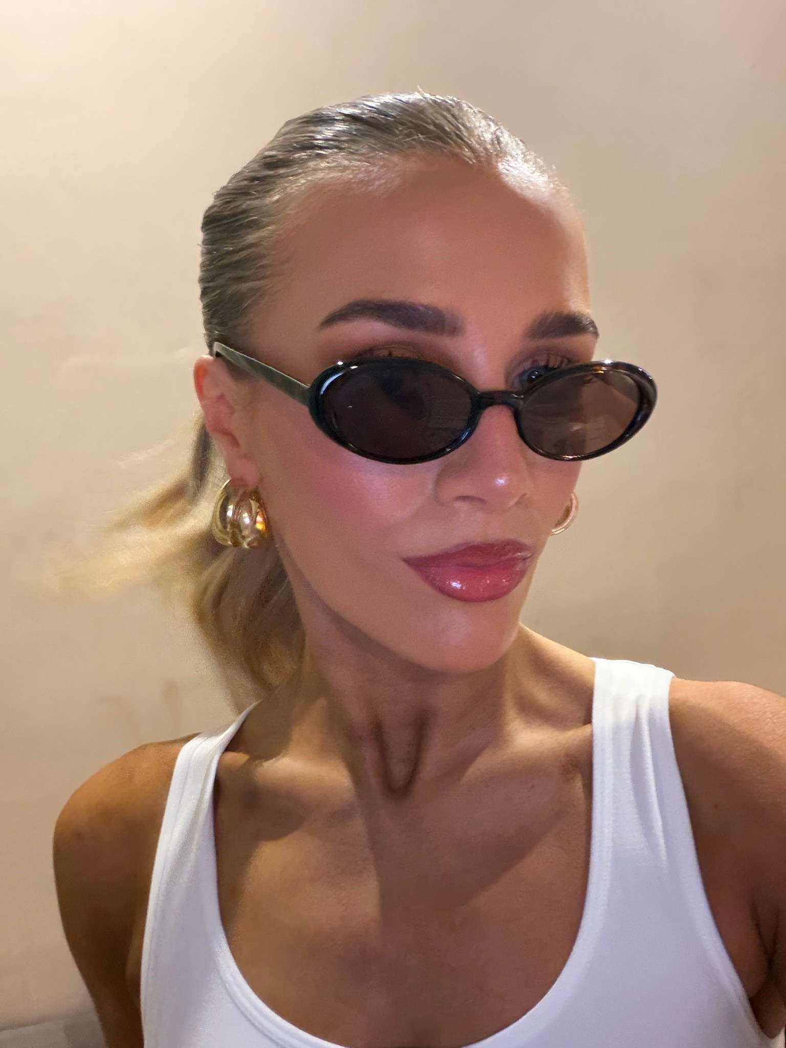 The cutest sunglasses for an absolute bargain!!! If they restock definitely grab them girls, they’re so chic! 

sunglasses, summer accessories,