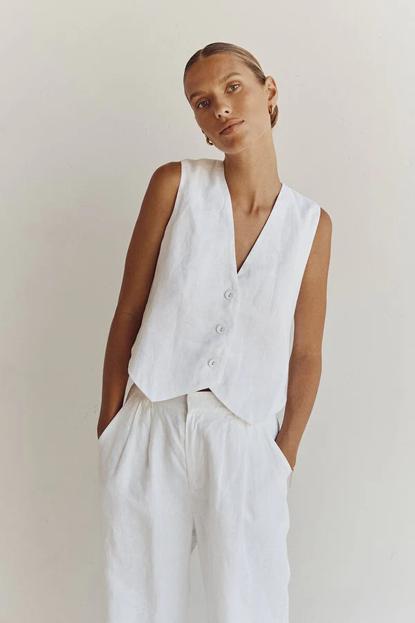 BANKS WHITE LINEN VEST | DISSH