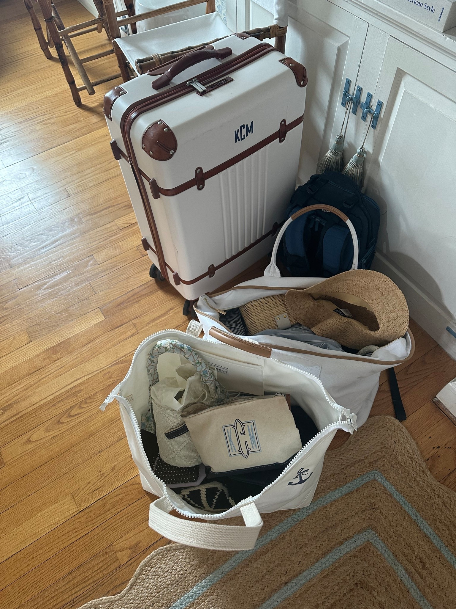 Time to unpack/repack 🤣…some favorite luggage & totes

#LTKTravel #LTKItBag #LTKSummerEdit