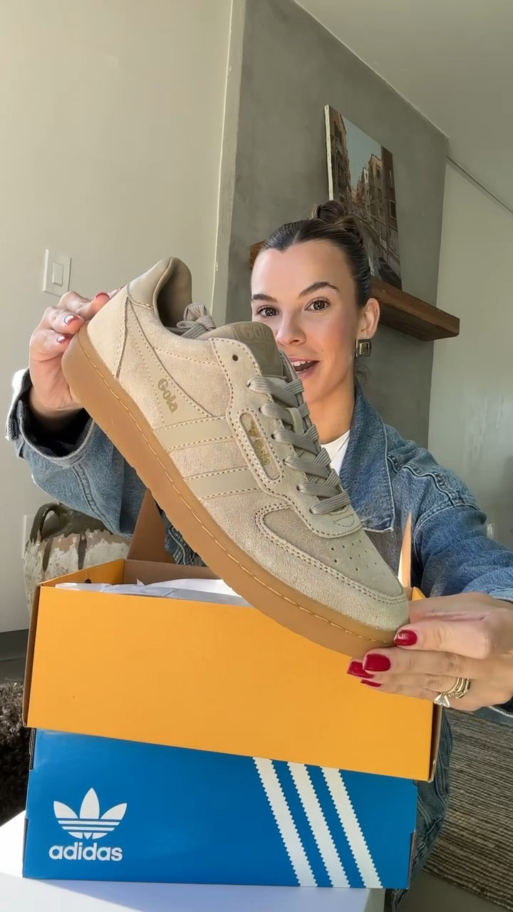 Fall sneaker haul 👟🍂

#fallsneakers #fallshoes #sneakers

#LTKShoeCrush #LTKStyleTip