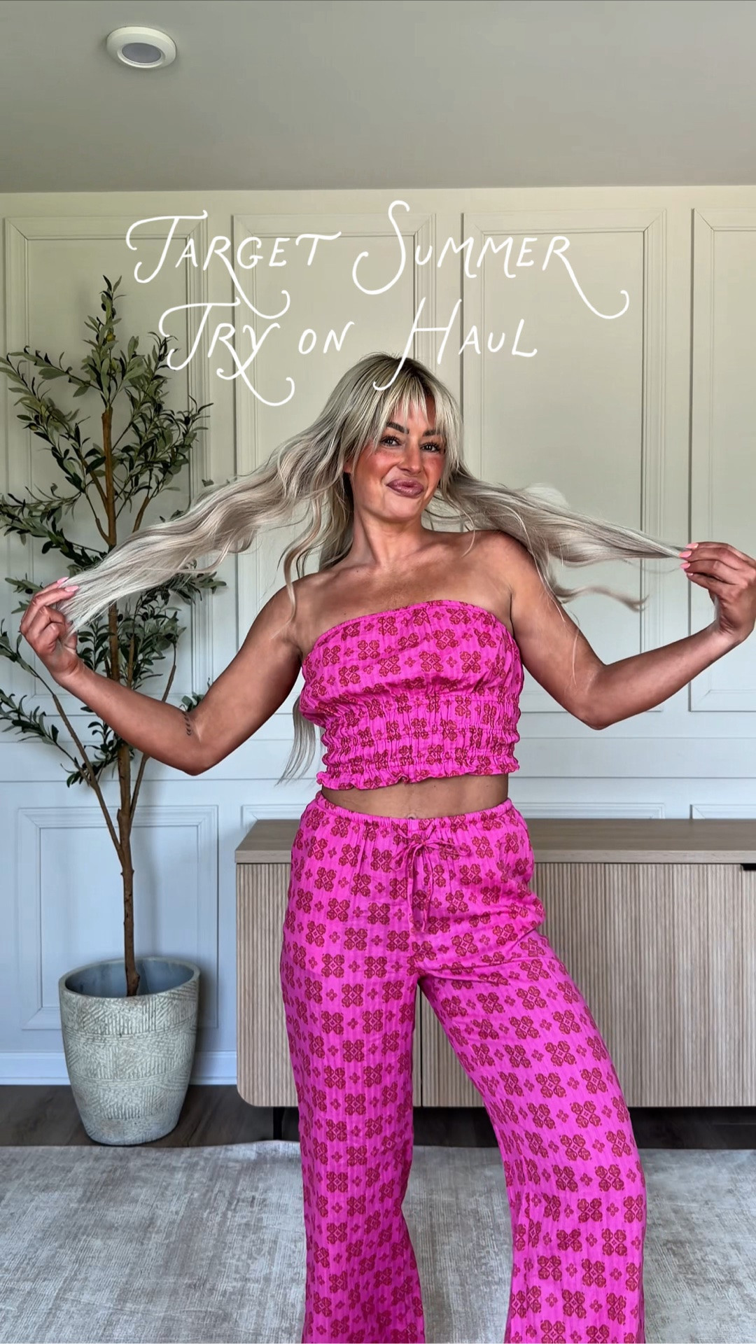 eeek @Target has been so good for summer outfits!!! 
Size 4 in shorts
Small in pink tube top
Small in pants
Medium in blue striped sweatshirt
Extra small in yellow top
Small in both dresses

Vacation outfits, summer outfit, summer dresses

#LTKgrwm #LTKootd #LTKSeasonal