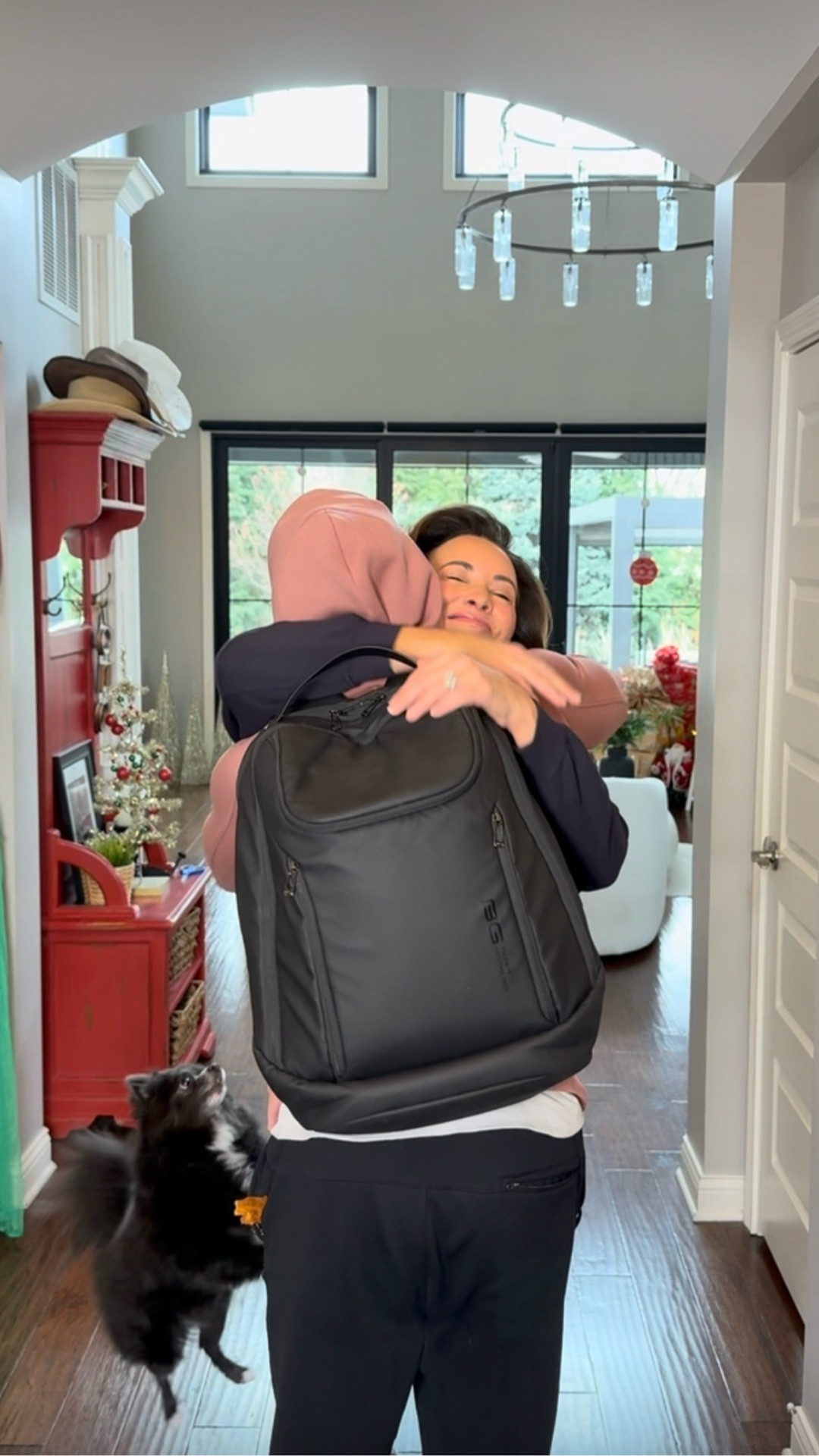 College parents during winter break: Expectations vs Reality.
Shop our Reel - watch it on Instagram: https://www.instagram.com/p/DSdtAOmDyxb/
 

 

#LTKdayinmylife #LTKHoliday #LTKSeasonal