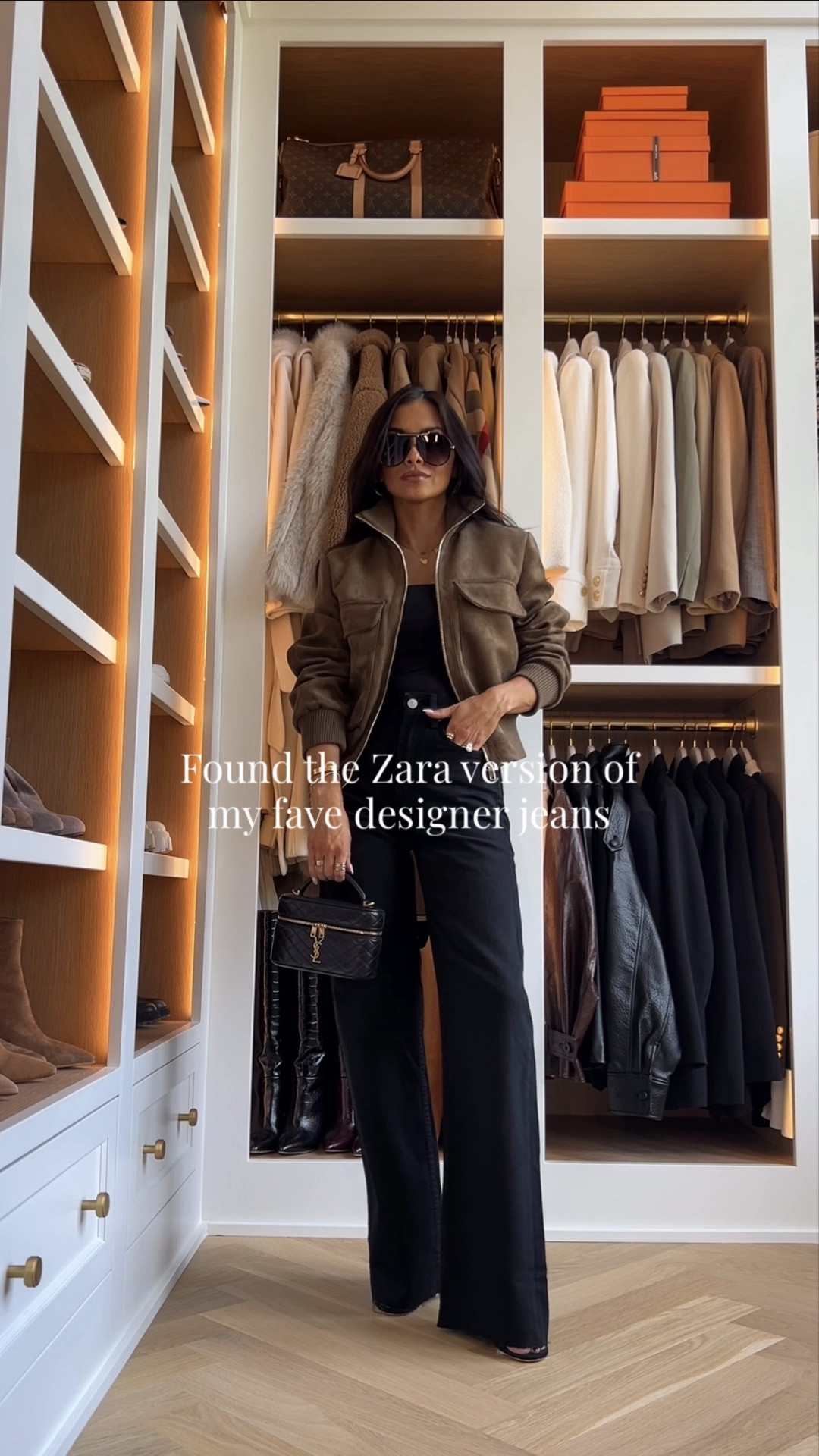 The Zara black jeans that are so flattering and look like my $240 Citizens jeans!
Wearing a 25/0 in Zara and a 23 in Citizens
Zara viral suede jacket wearing an XS
Fall outfit idea, best mom jeans, viral jeans