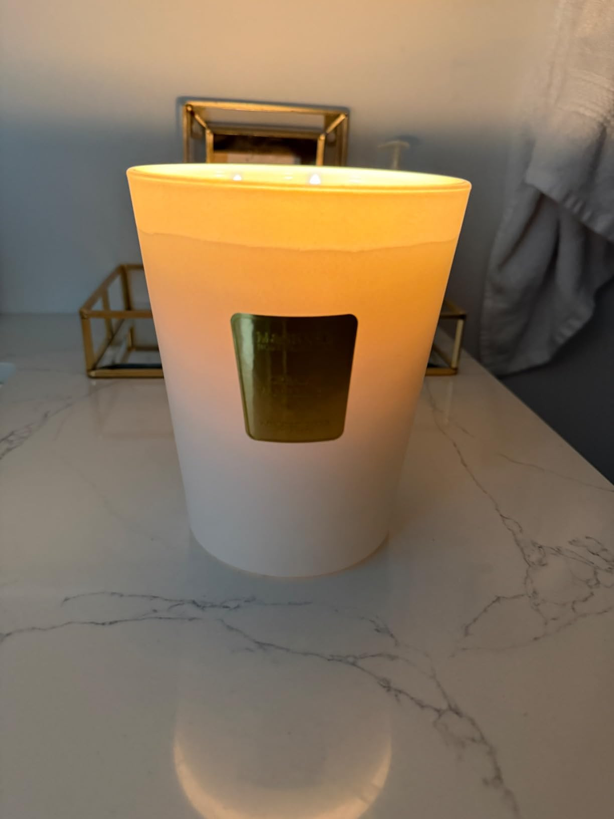 M&SENSE Extra Large Candle Creamy Vanilla Scented, 3-Wick 35oz 150H Long Lasting Candle, Natural ... | Amazon (US)