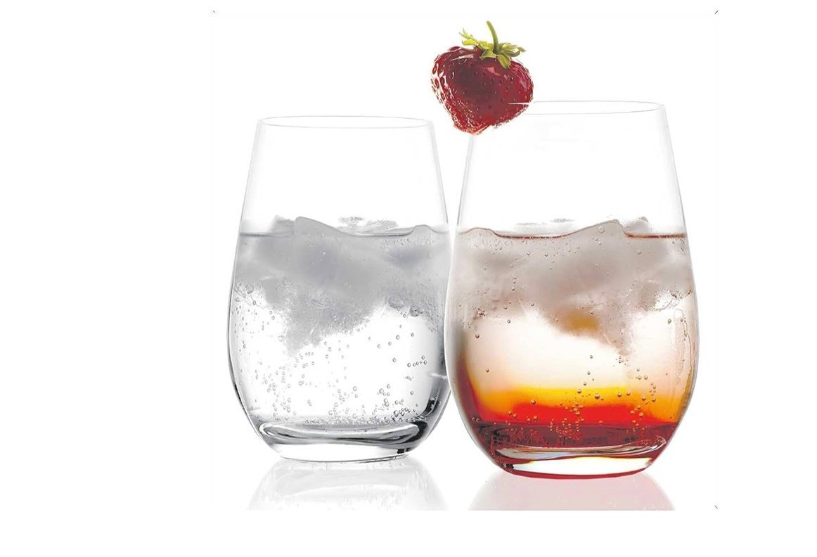 Another kitchen item that I am currently loving are these Stölzle Lausitz glasses! Lightweight, clear and look and feel so good! German glassmaking at its best! 