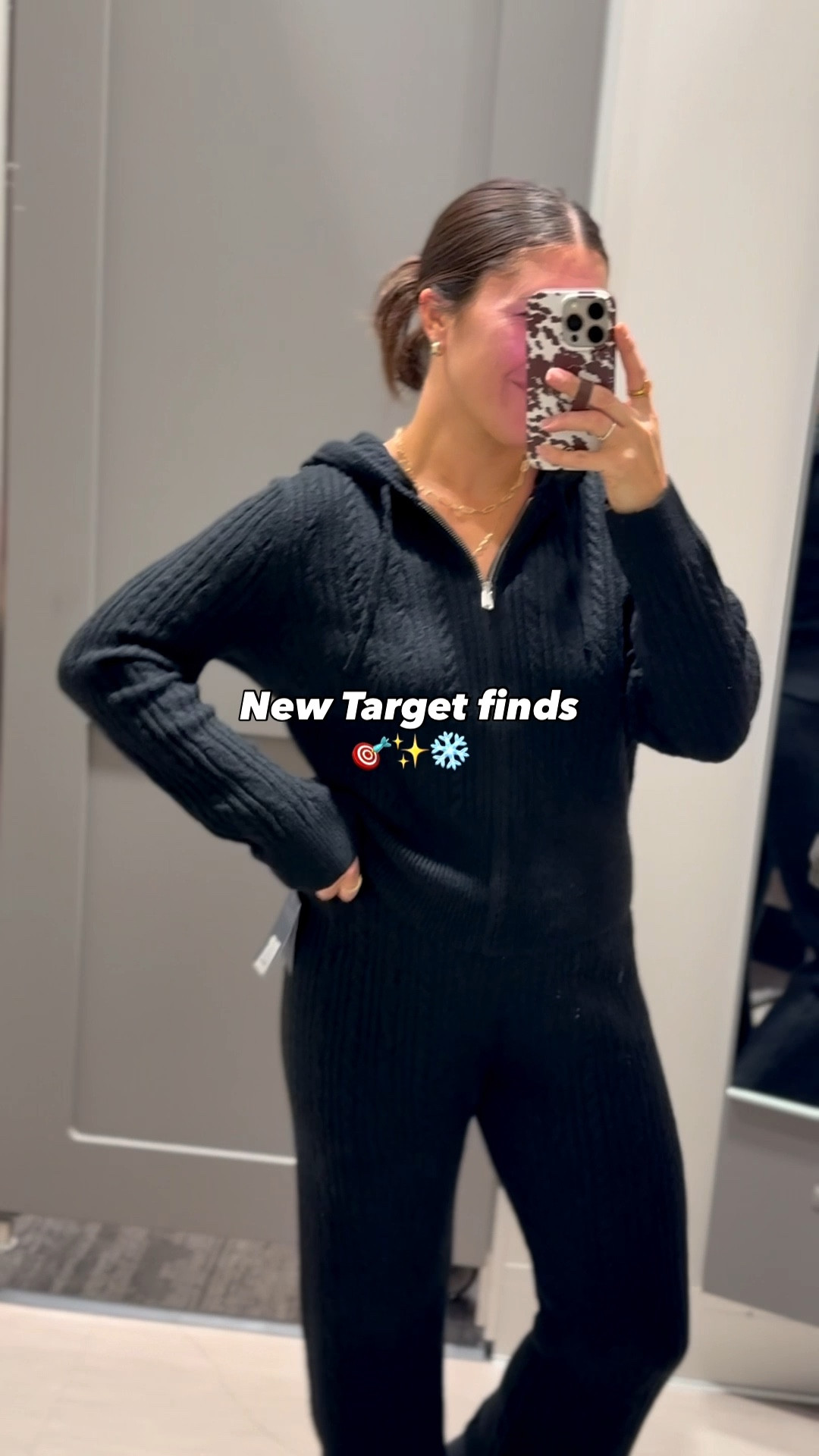 New target finds.

Cardigans, sweaters, jeans & matching sets.

Christmas outfit 
Thanksgiving outfit 
Target style 

#LTKCyberWeek #LTKFindsUnder50 #LTKHoliday