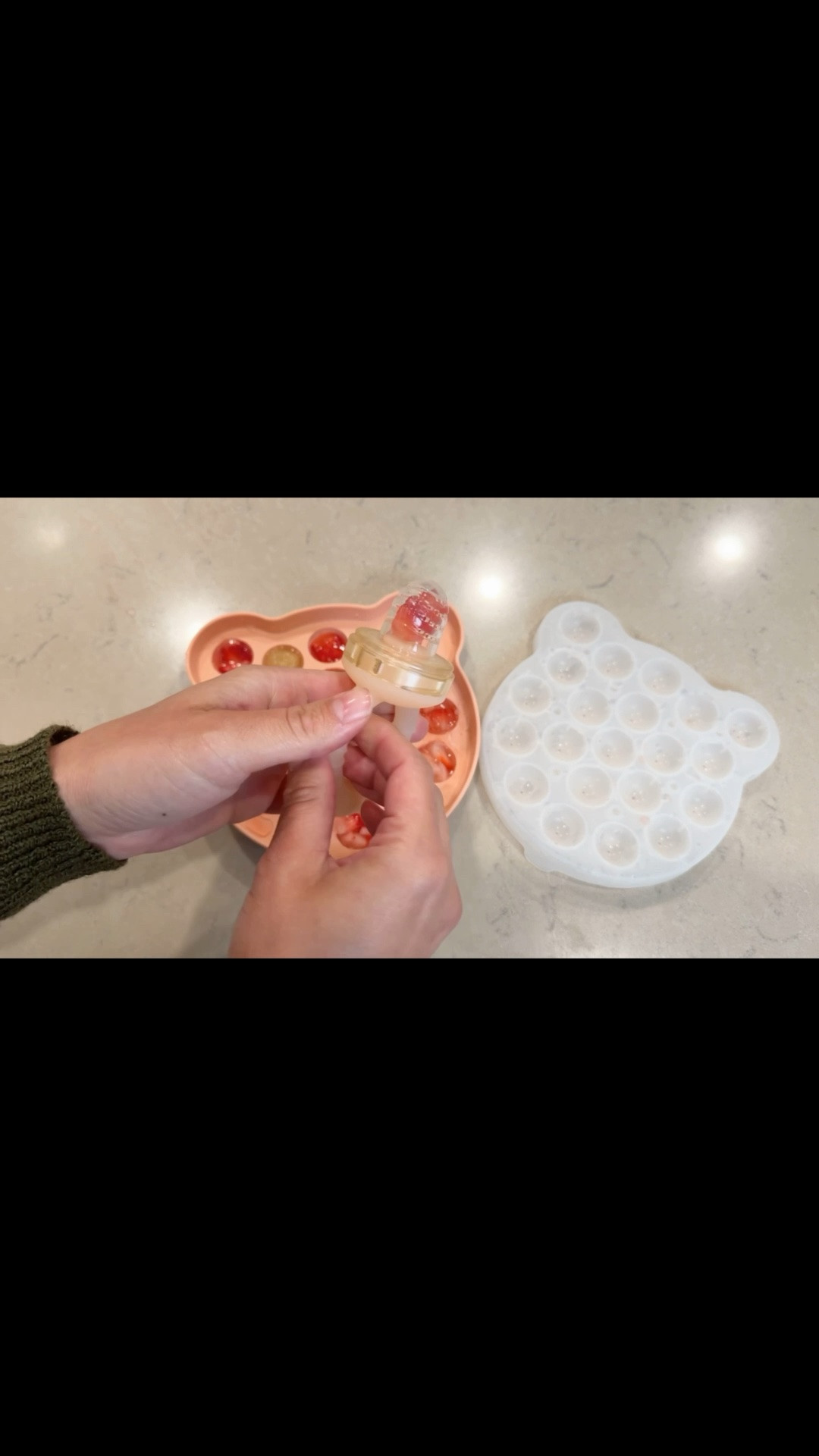 Baby fruit feeder that comes with a mold so you can chill fruits and veggies for them to teeth on!

#LTKBaby