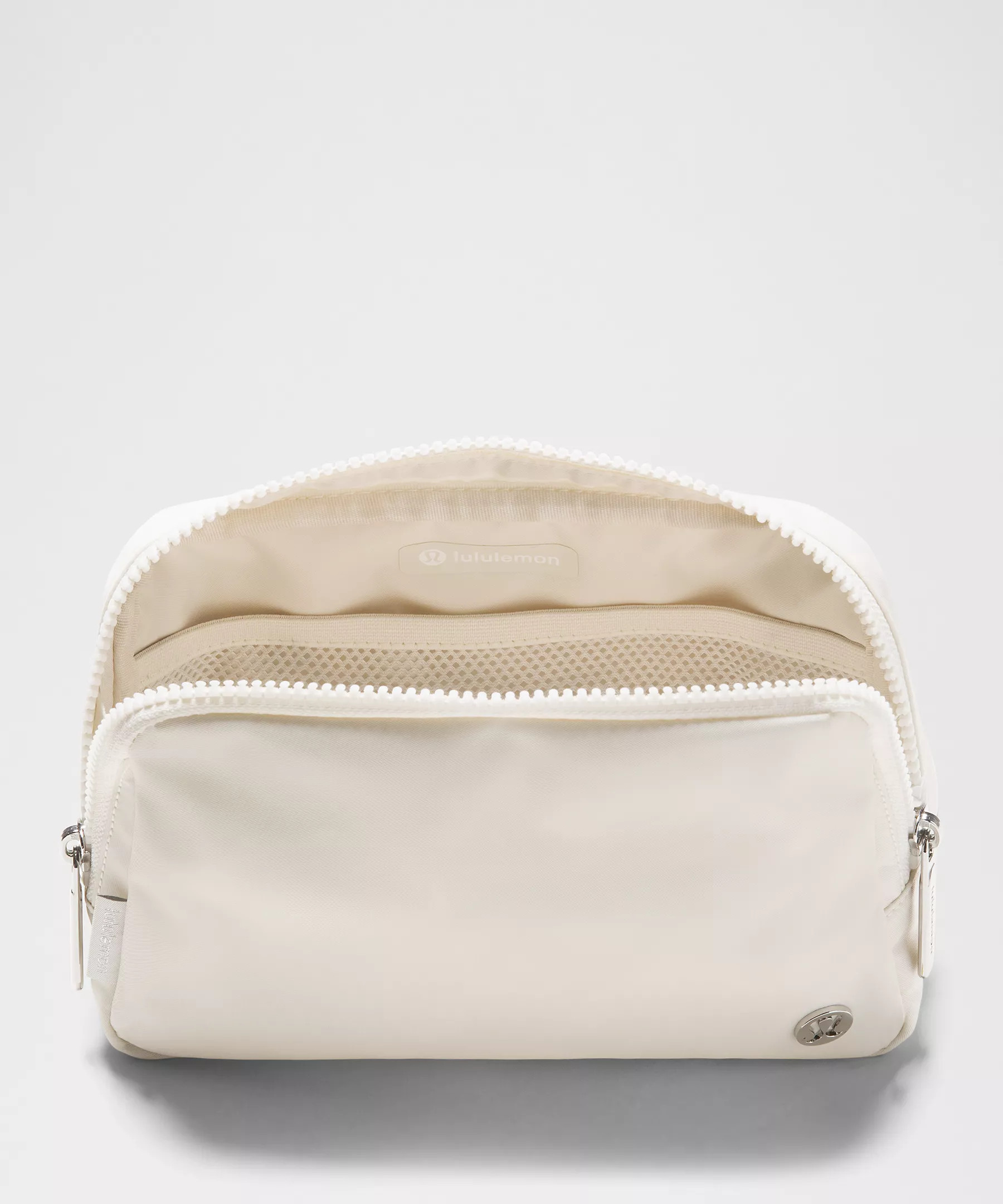 Everywhere Belt Bag Large 2L | Lululemon (US)