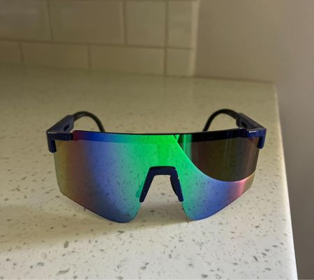 Sunglasses 

Accessories  men’s sunglasses  gift guide  gifts for him  gifts for dad 

#LTKFindsUnder50 #LTKStyleTip #LTKSeasonal