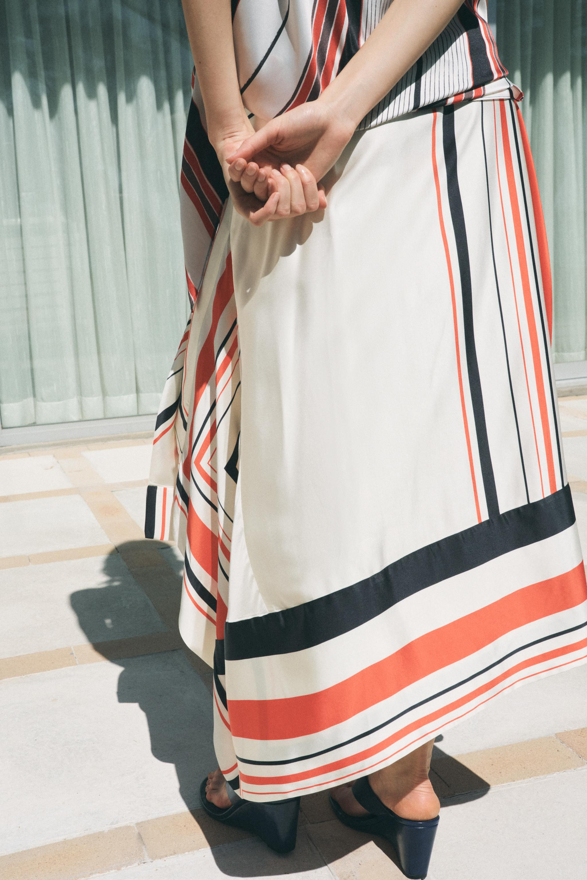 ZW COLLECTION ASYMMETRIC STRIPE TOP | Zara US