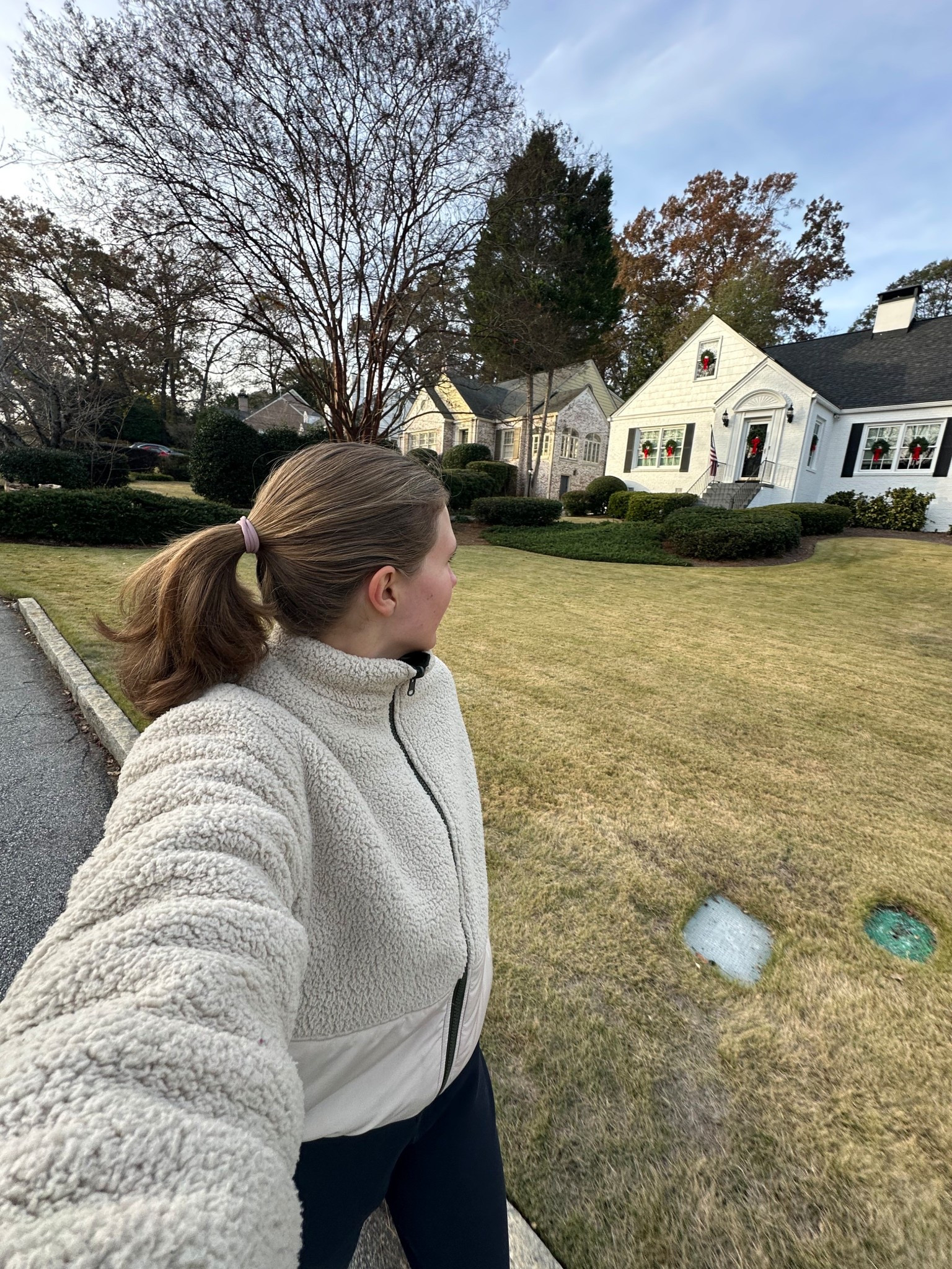 What to wear when it’s 40 degrees & you still need your steps in !! #Rhone #joggers 

#LTKGiftGuide #LTKHoliday #LTKgrwm