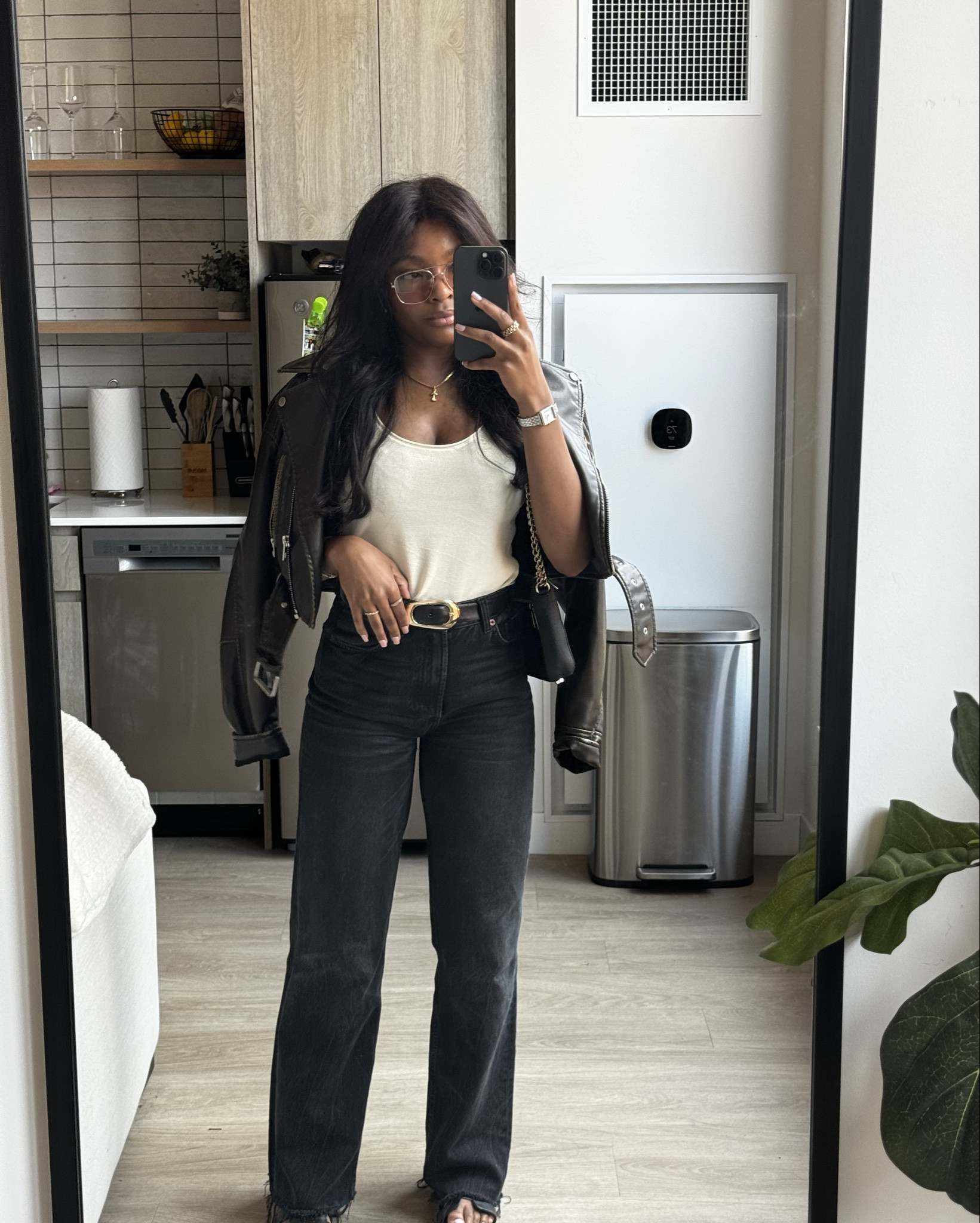 Edgy Spring Outfit

#LTKSeasonal #LTKStyleTip