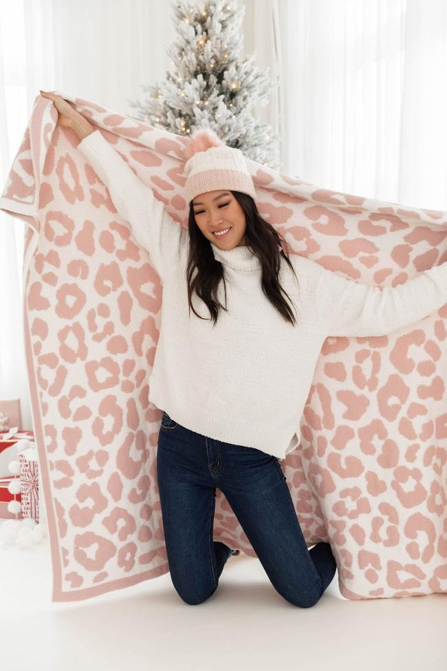 Keep You Warm Pink Leopard Print Blanket | The Pink Lily Boutique