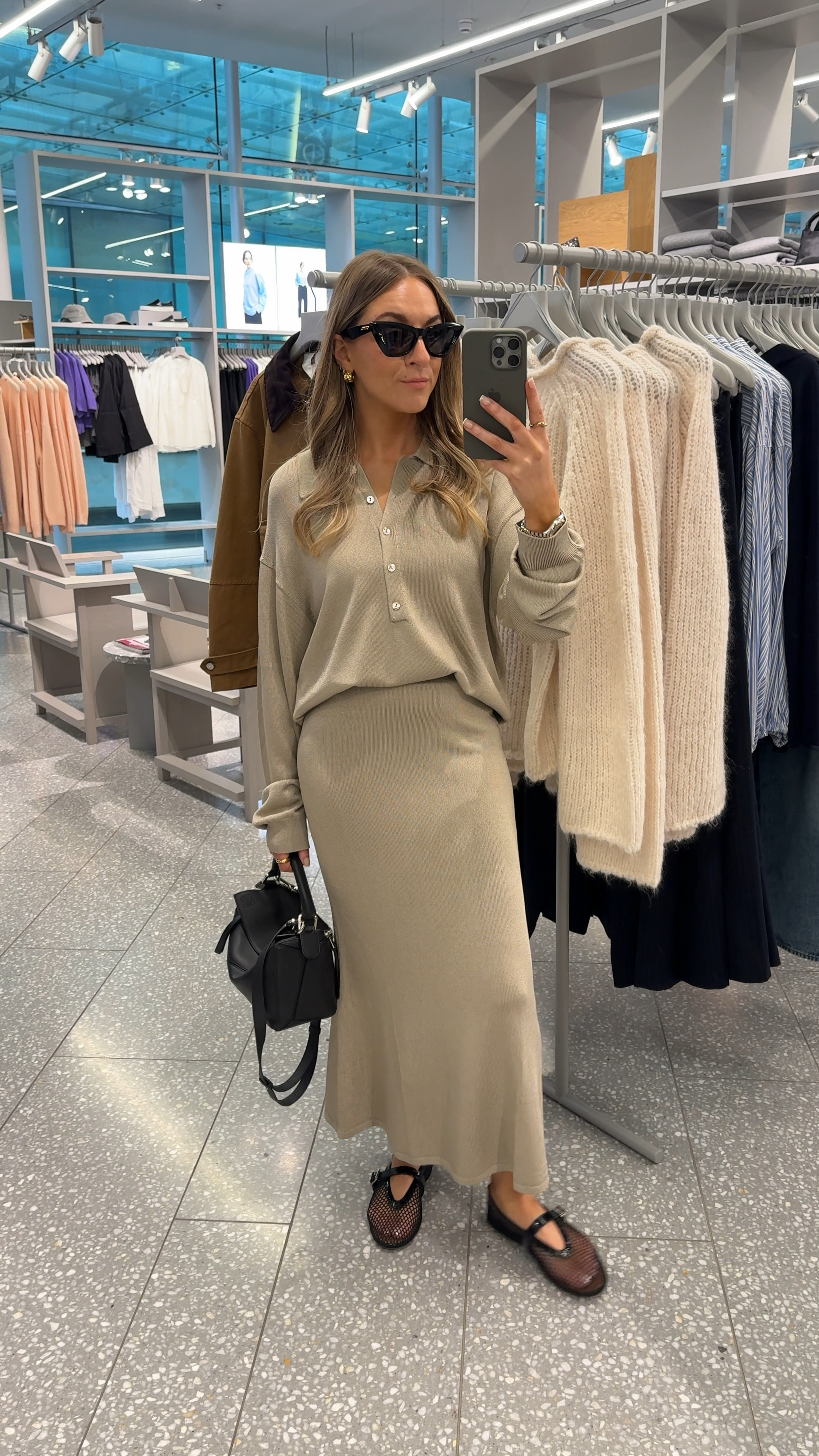 This knitted skirt & polo jumper set 😍
I wear xs in the skirt & a medium in the jumper as I wanted it slouchy! 



#LTKSeasonal #LTKshoecrush #LTKstyletip